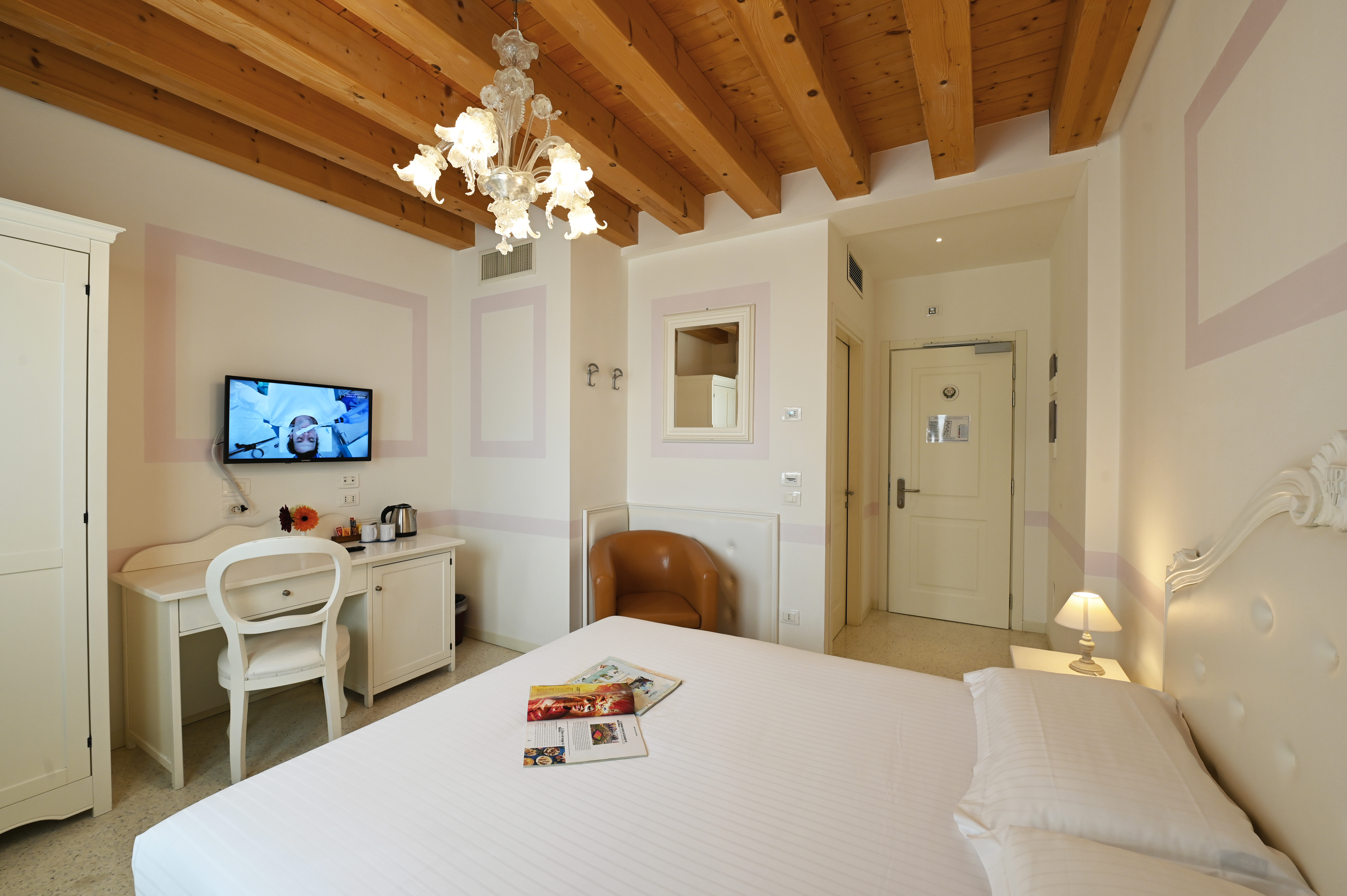 Double or Twin Garden View One Bedroom