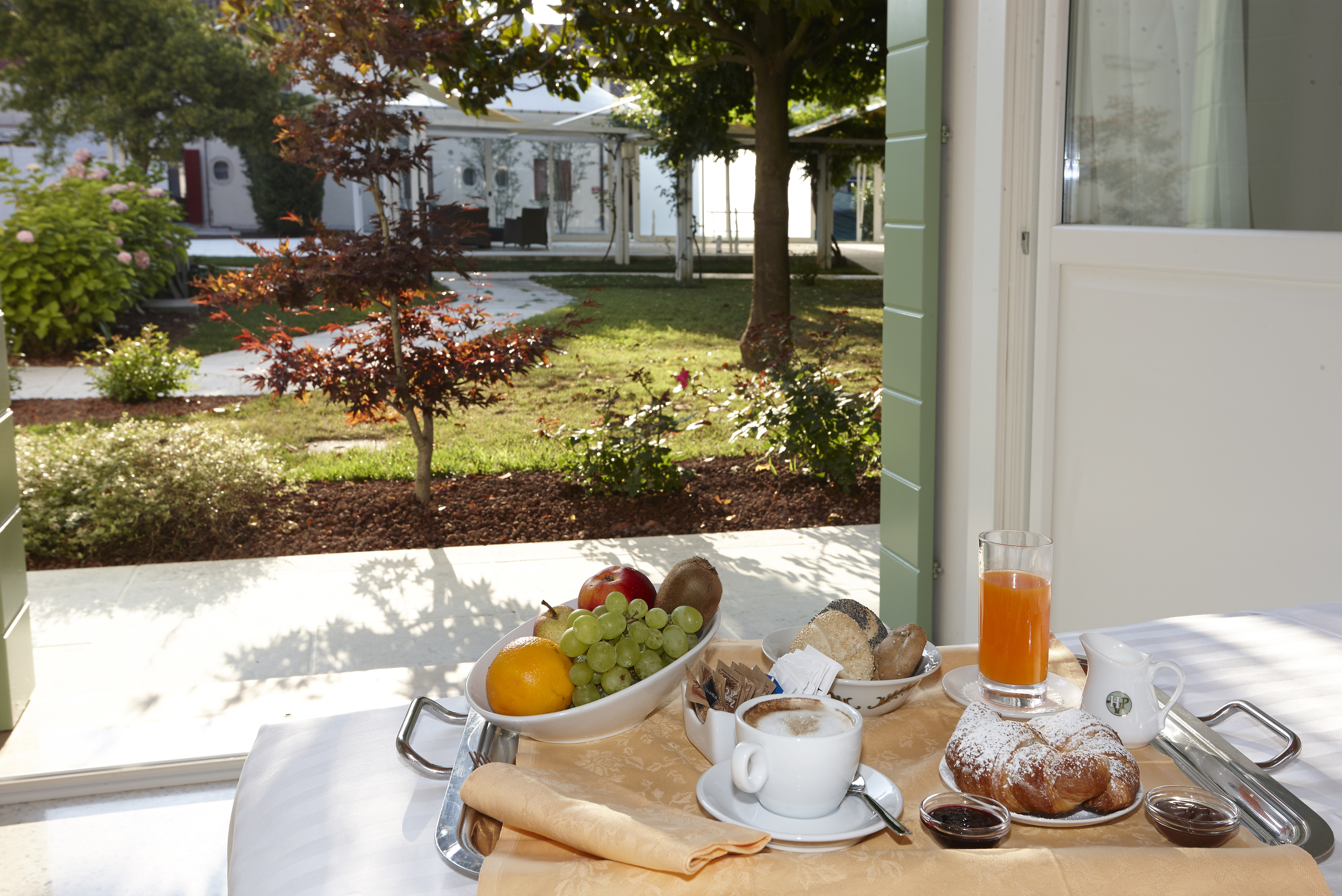 Double or Twin Garden View One Bedroom