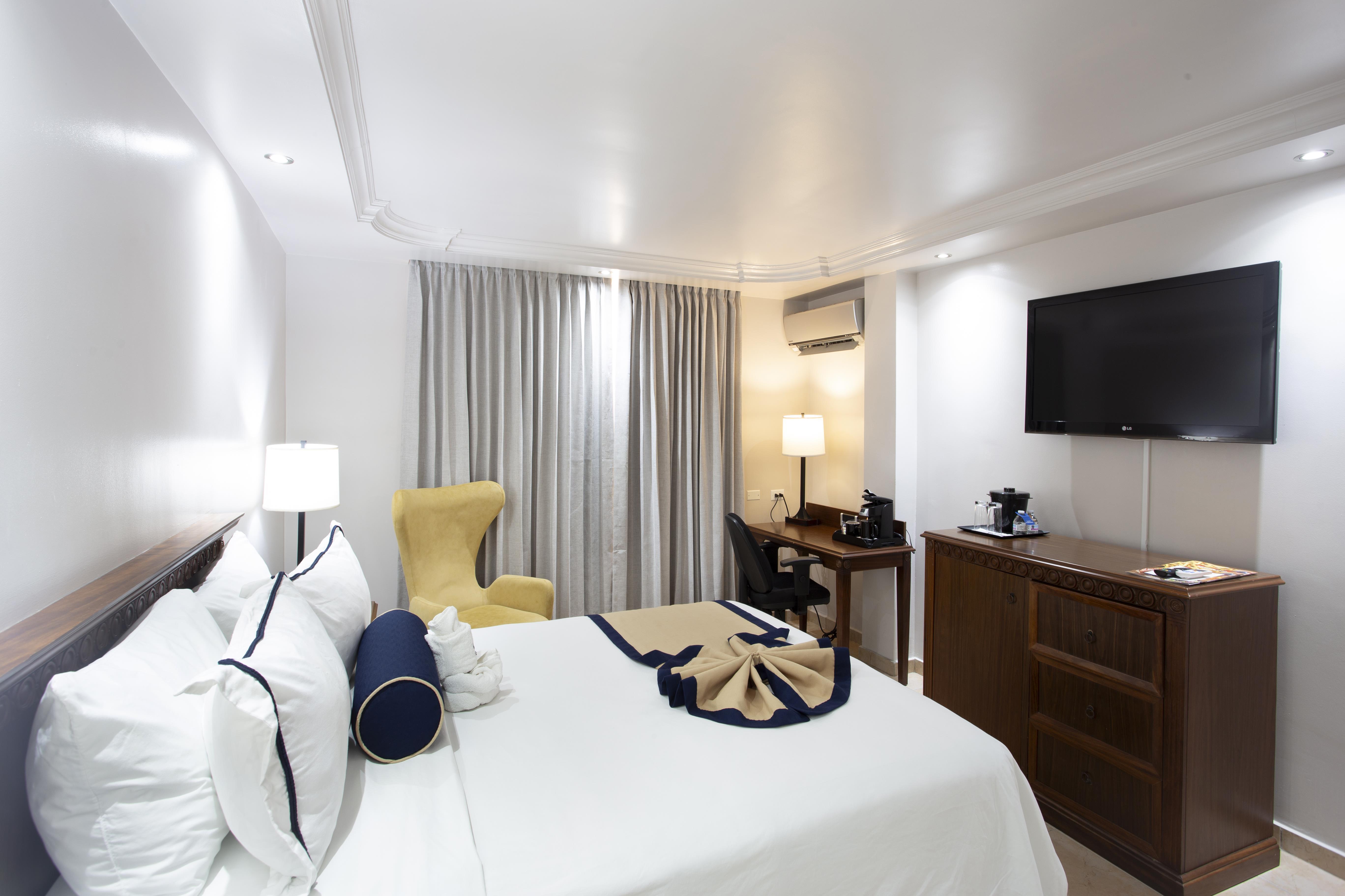 Double Queen Size Bed