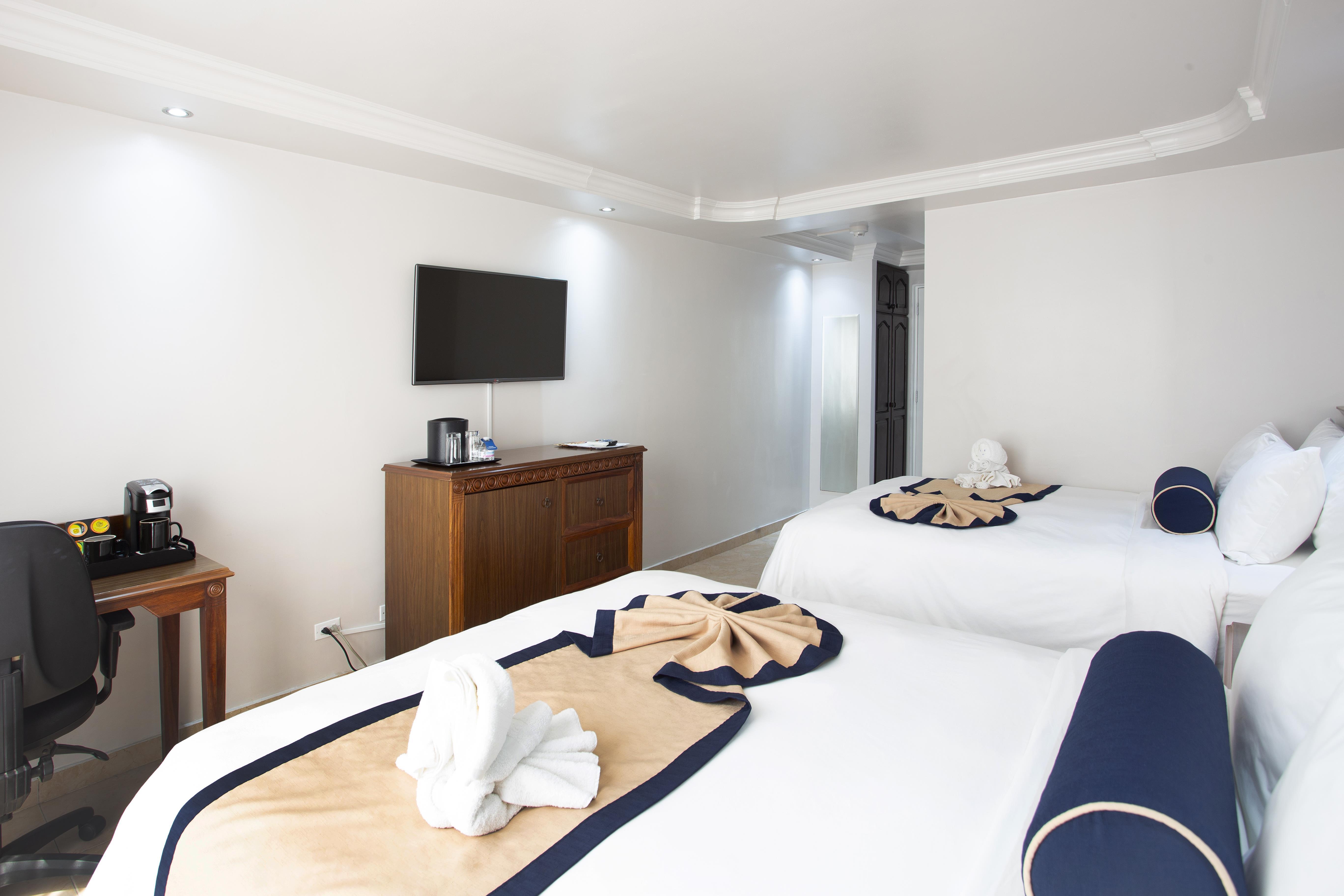 Triple Two Queen Beds