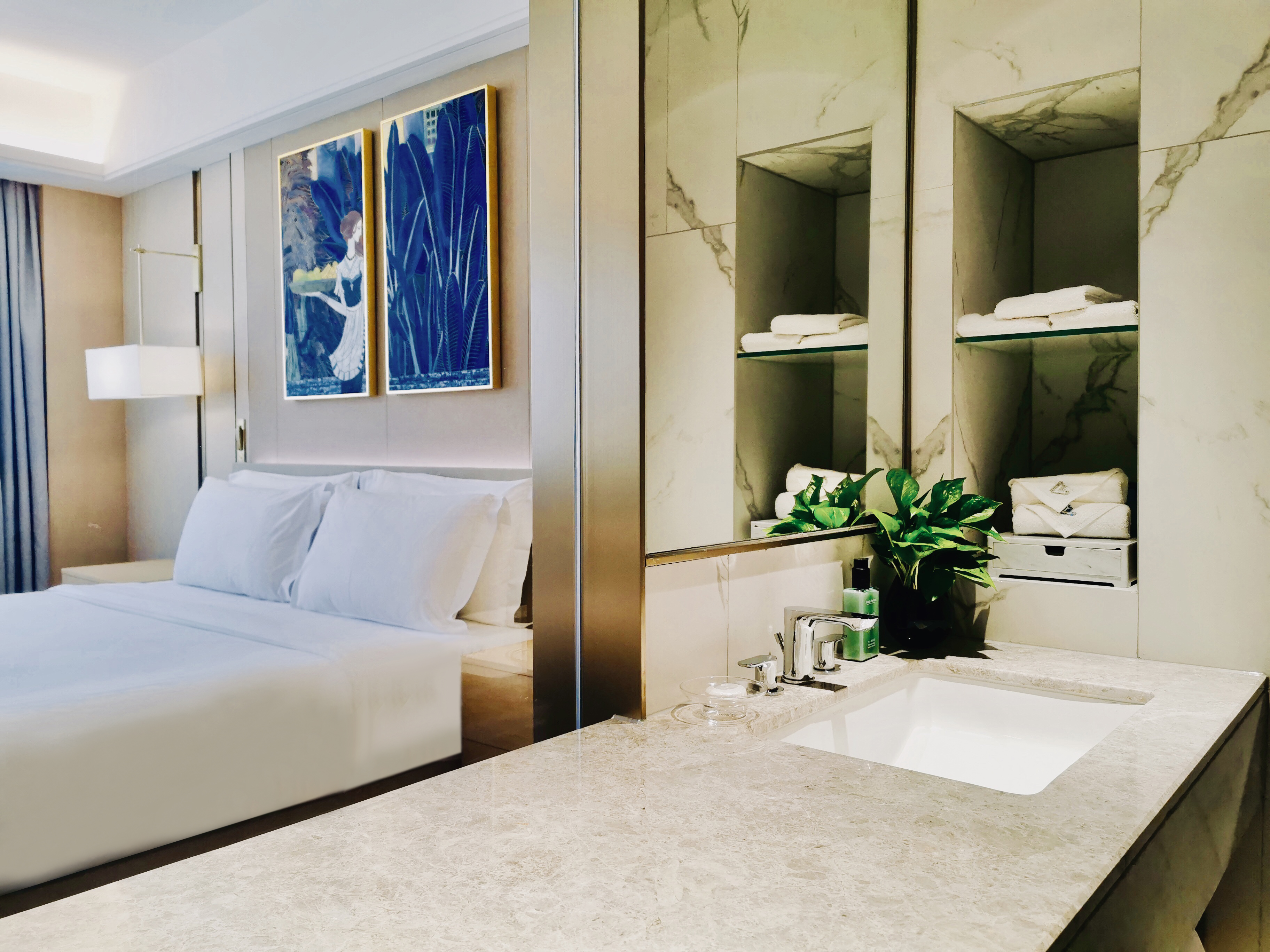 Double Deluxe Executive