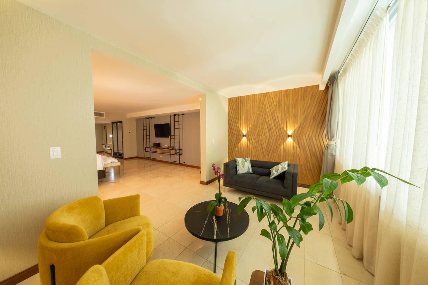 Studio King Size Bed