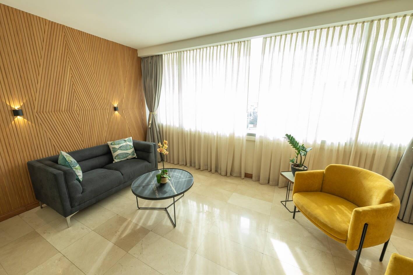 Studio Two Double Beds