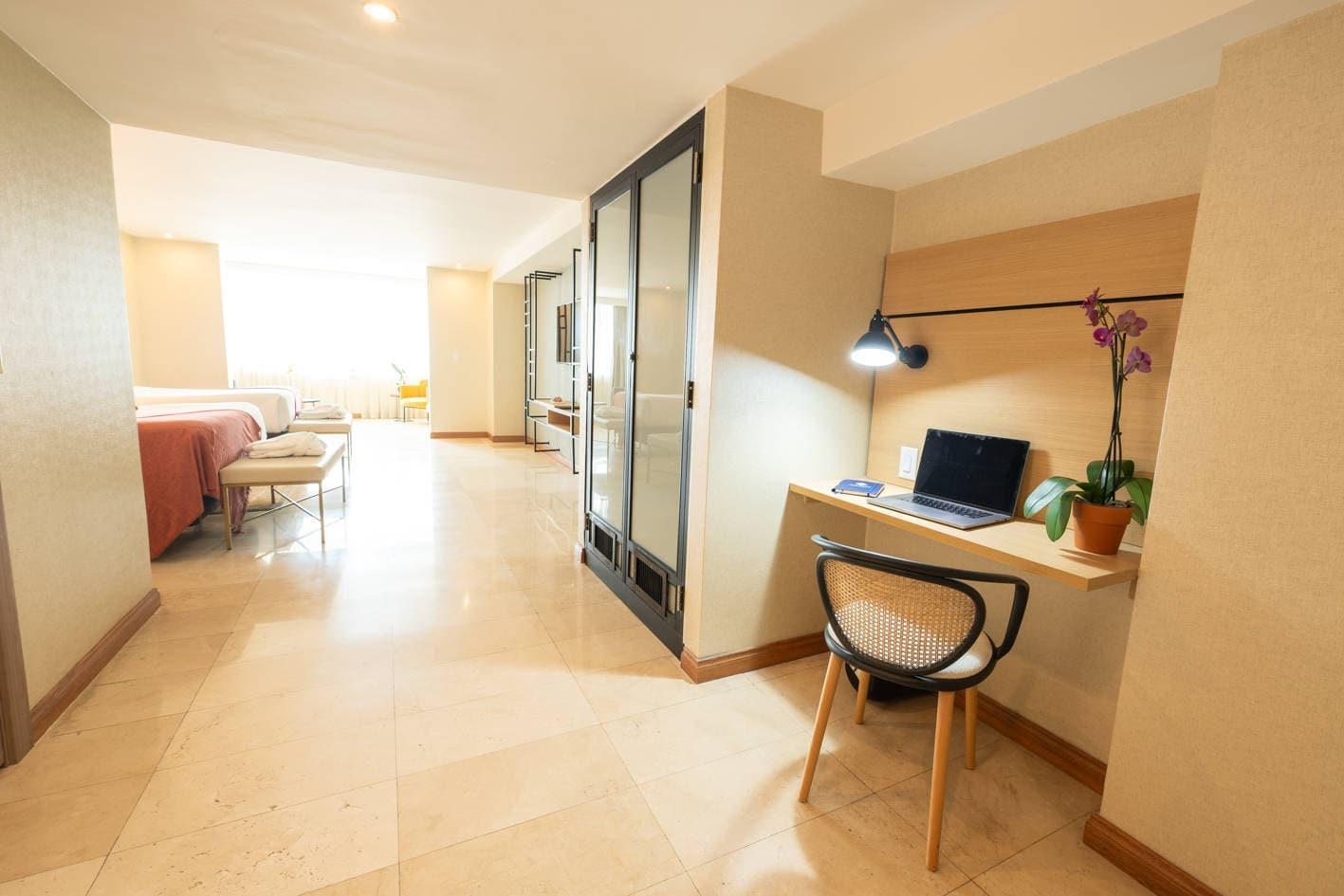 Studio Two Double Beds