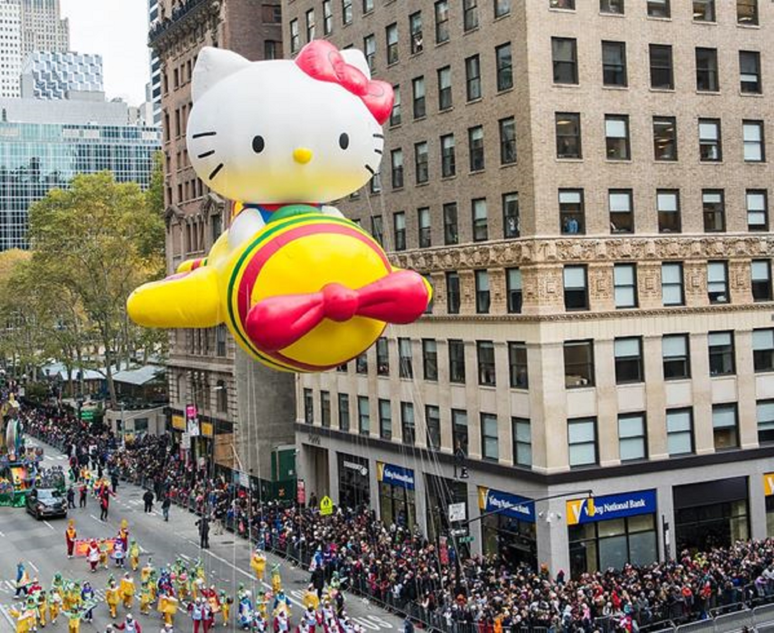 Studio King Size Bed