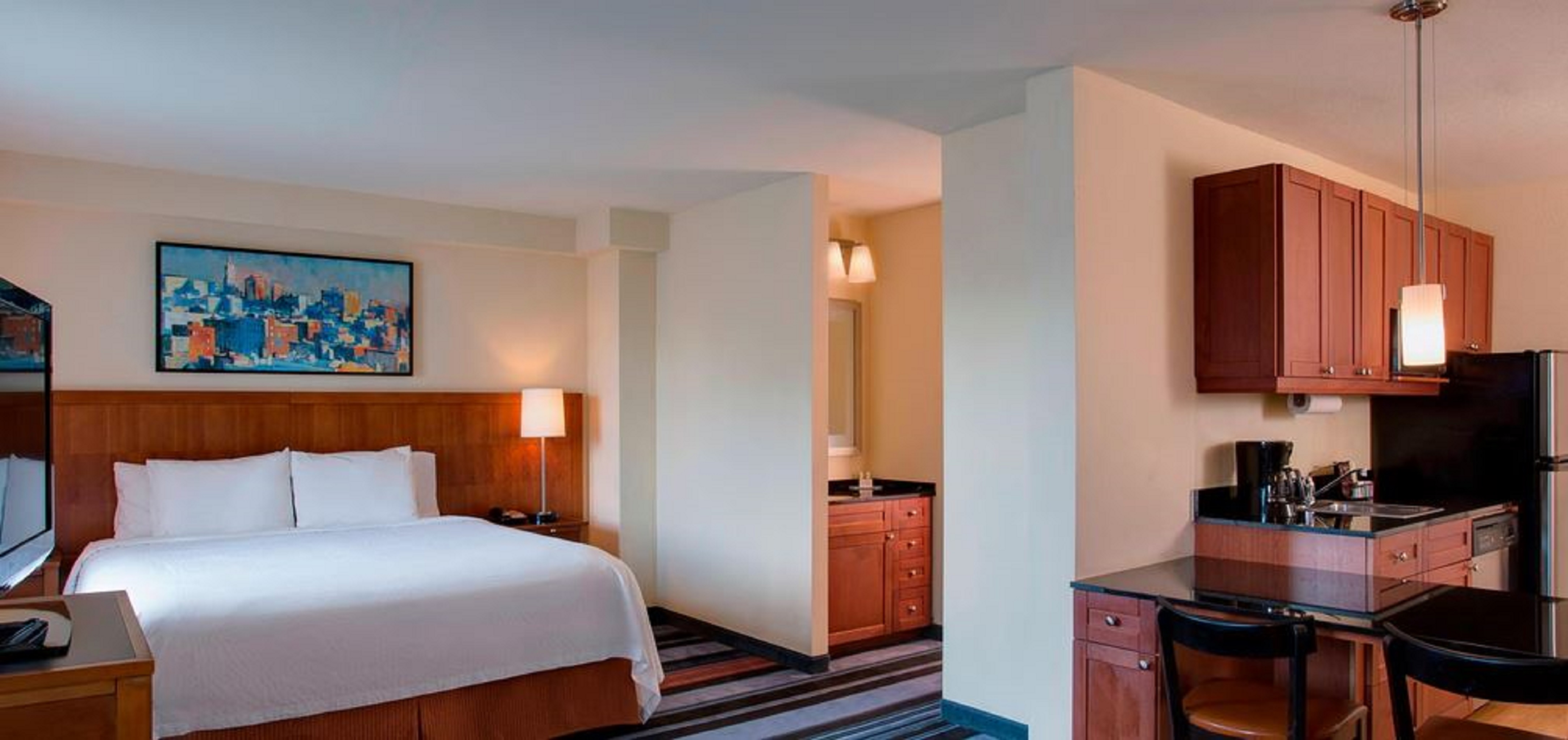 Studio King Size Bed