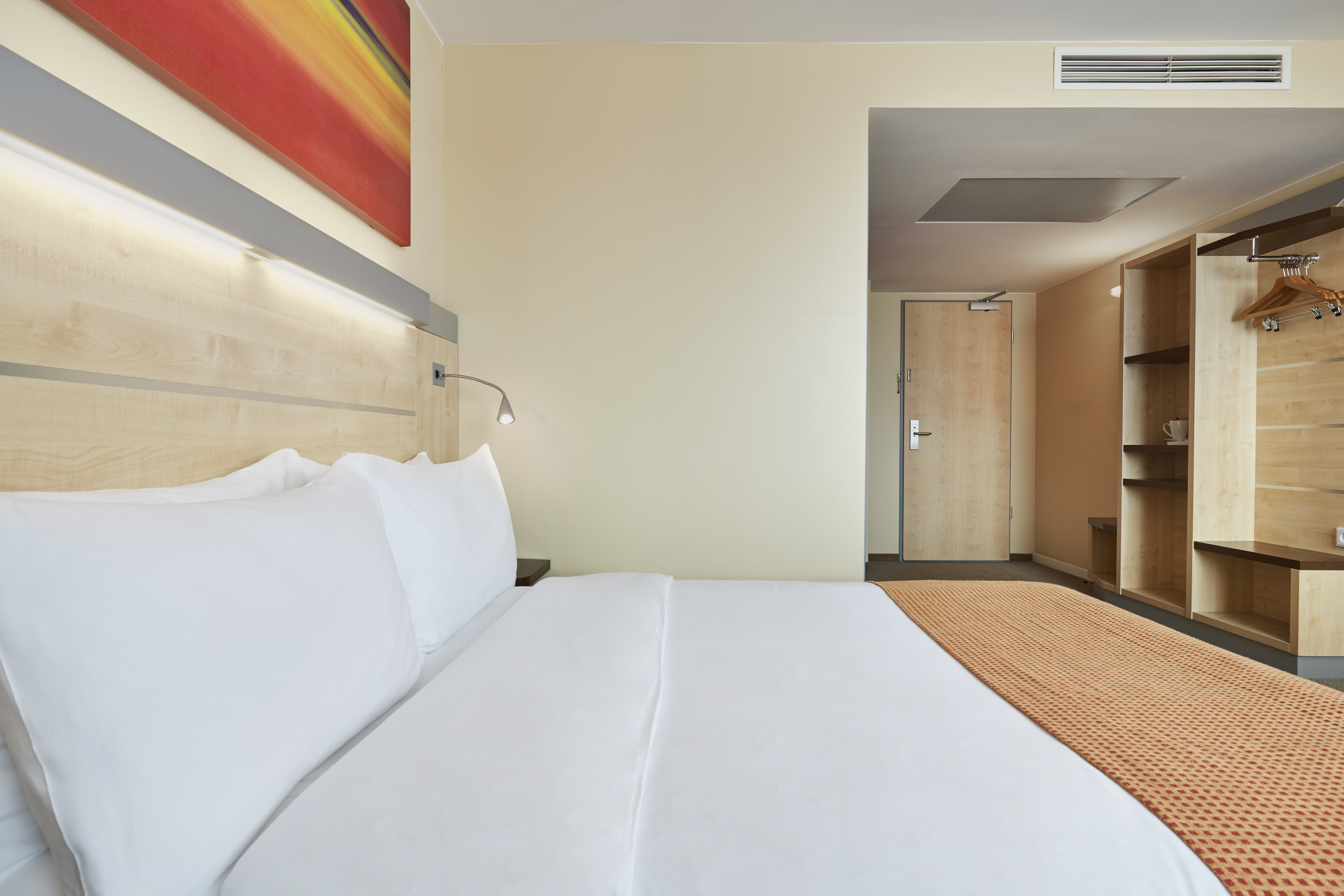 Double or Twin Standard