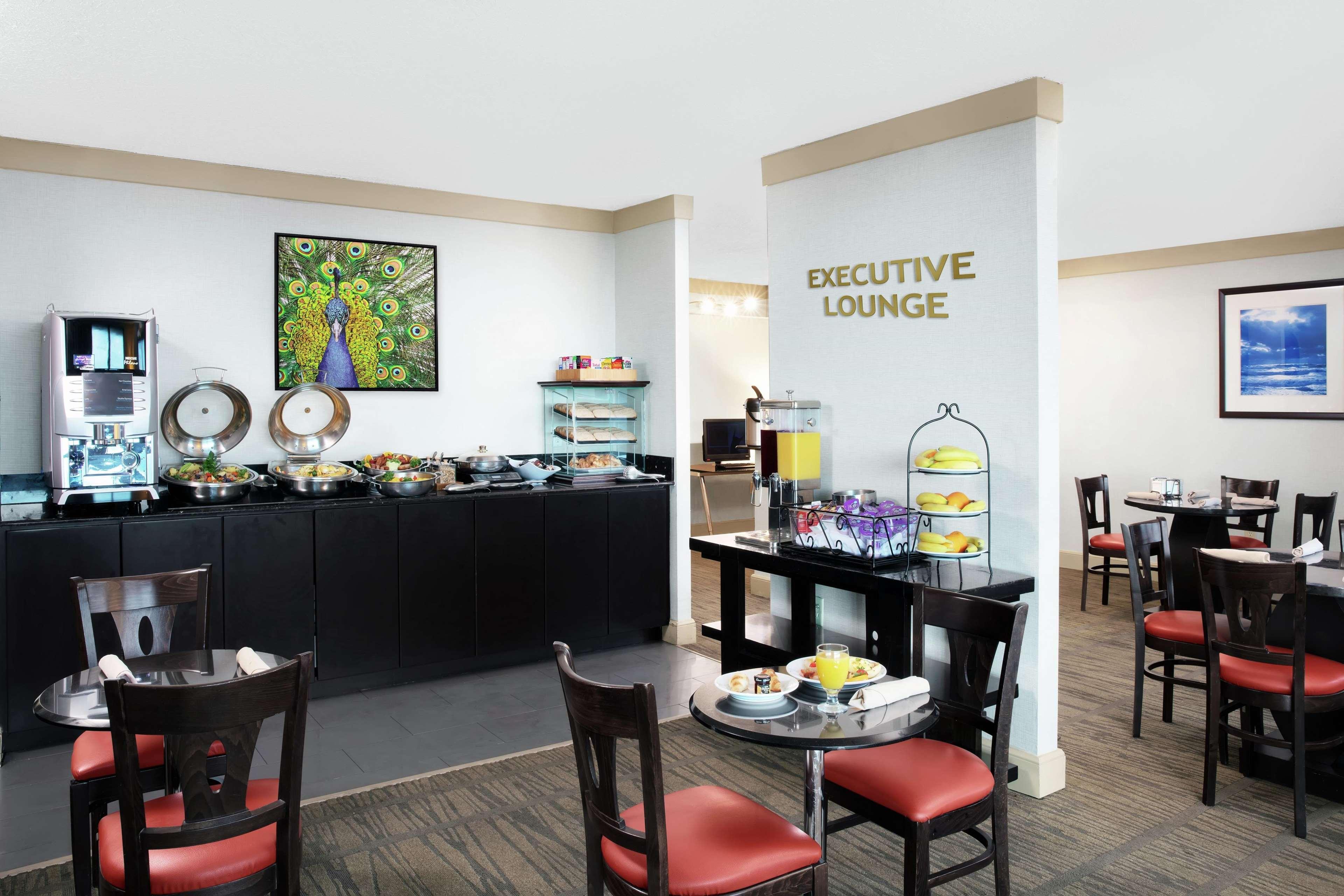 Junior Suite King Bed Non Smoking