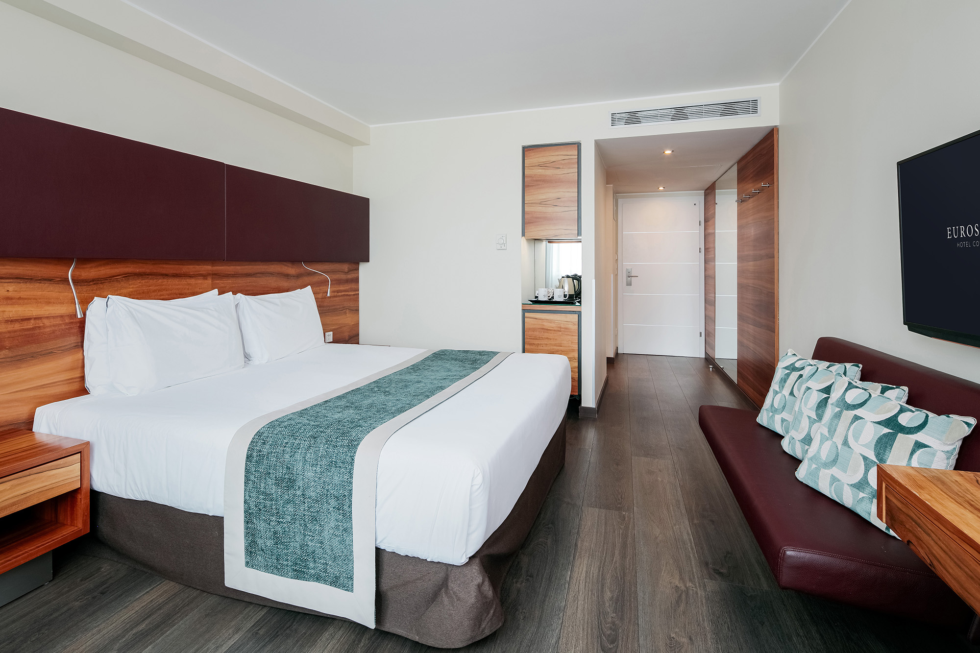 Double or Twin Standard