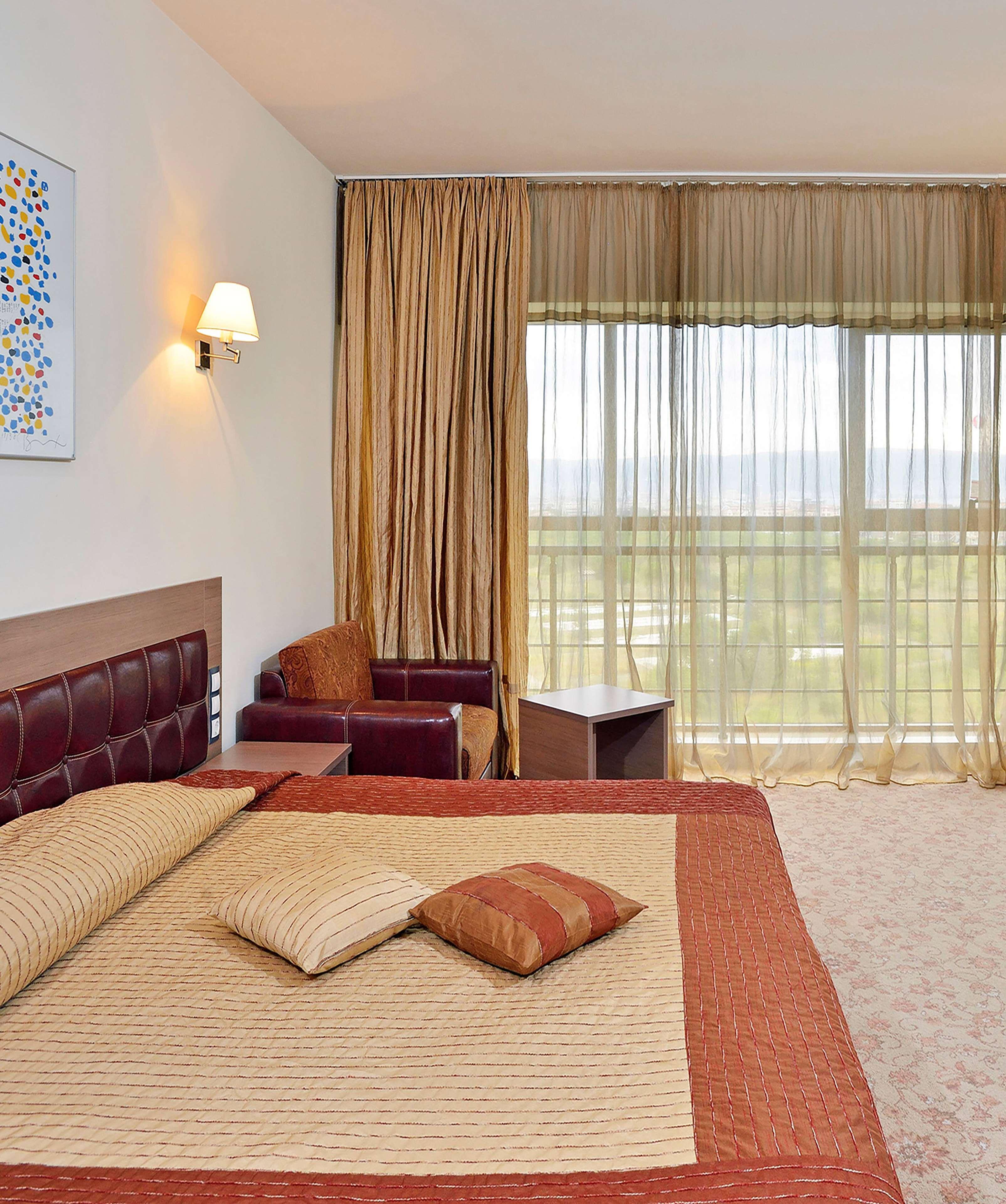 Junior Suite Pool View