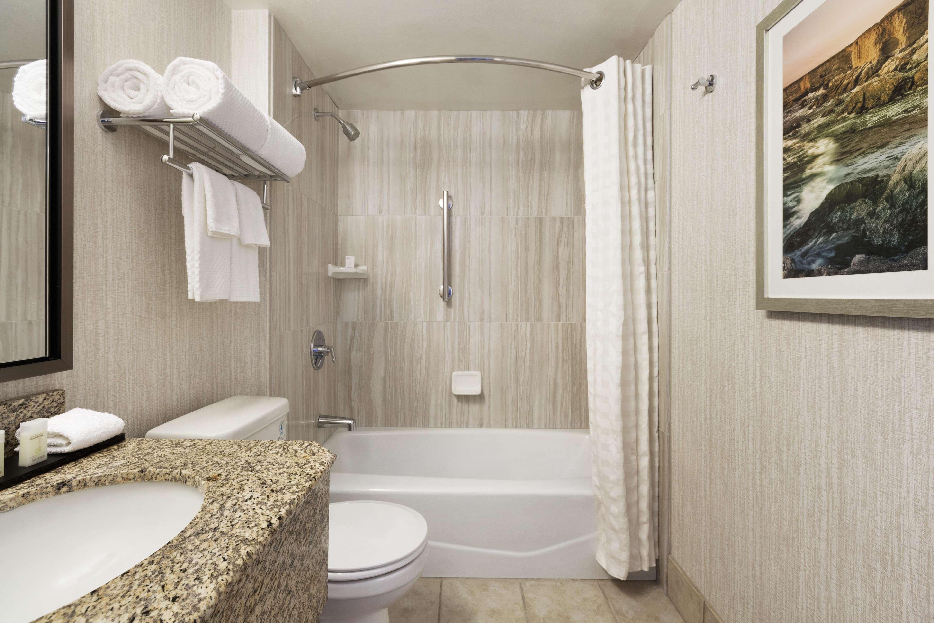 Suite Two Queen Beds Non Smoking