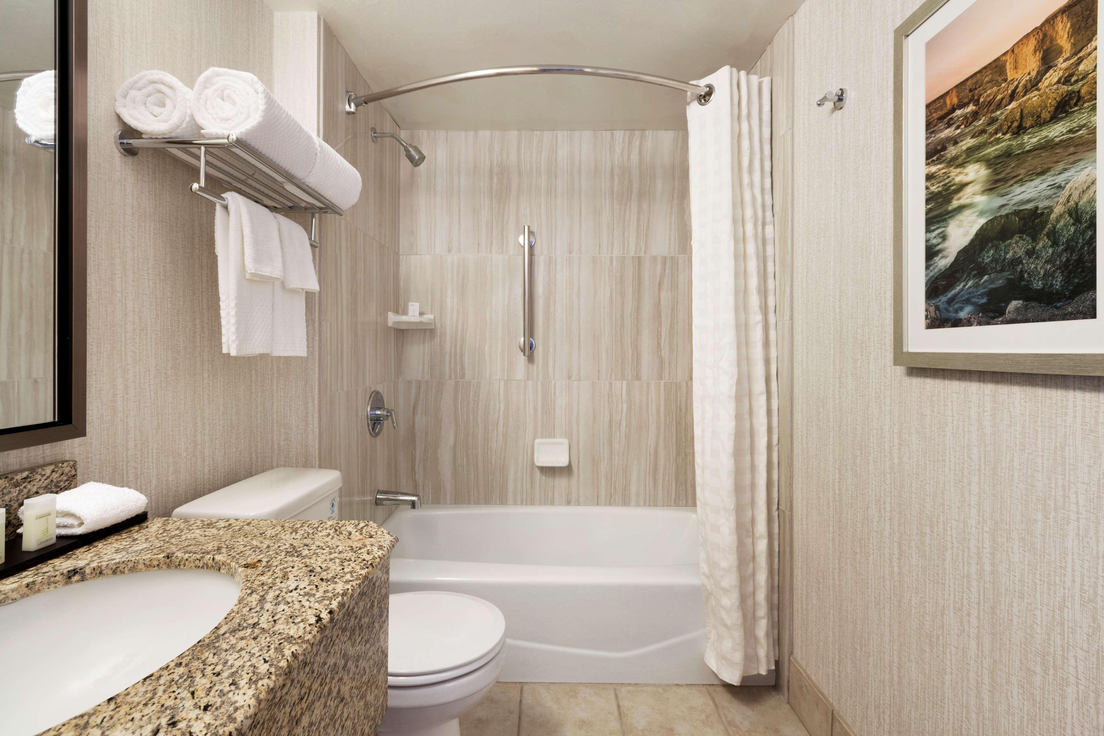 Suite Two Queen Beds Non Smoking