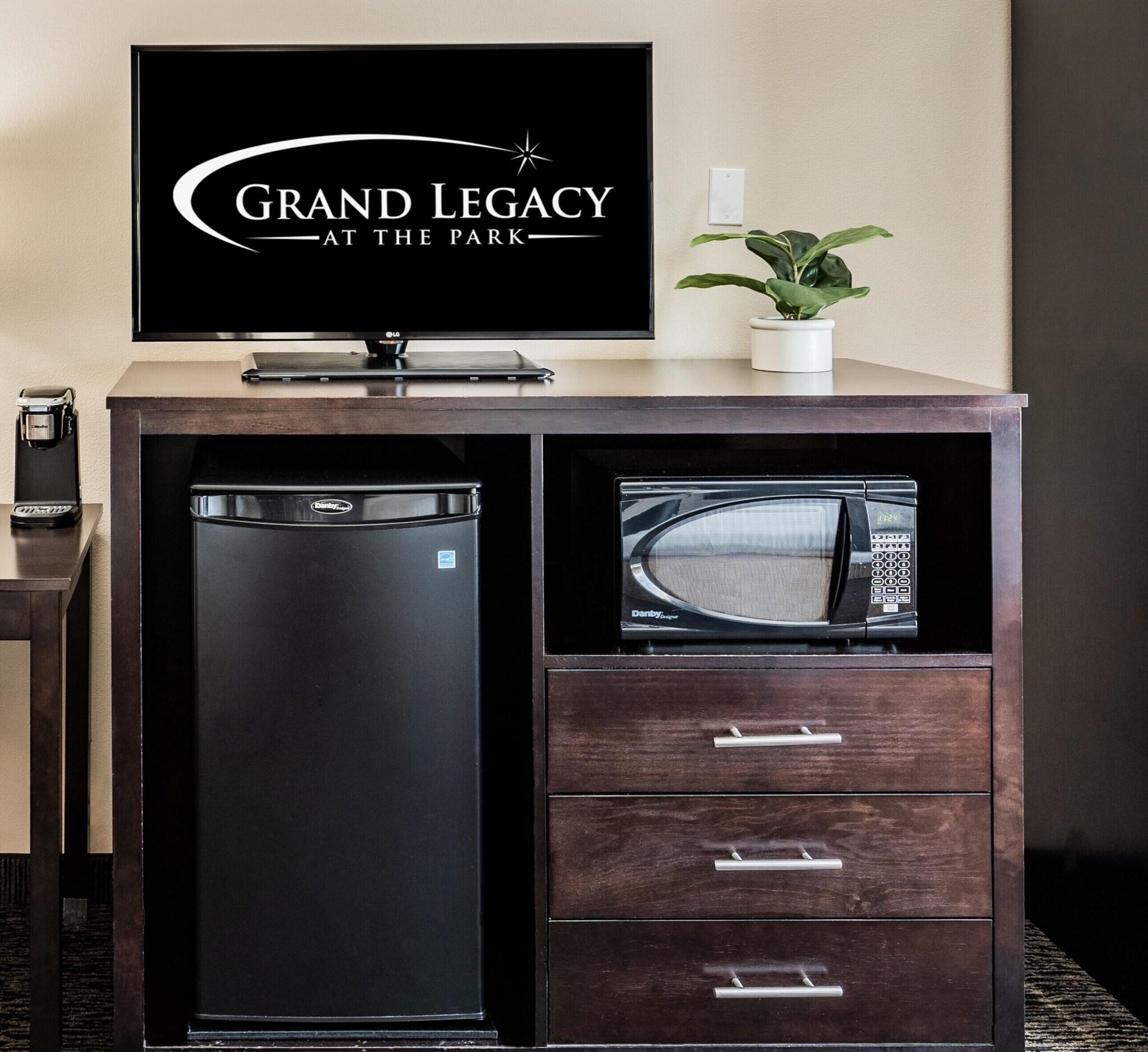 Double Deluxe King Bed