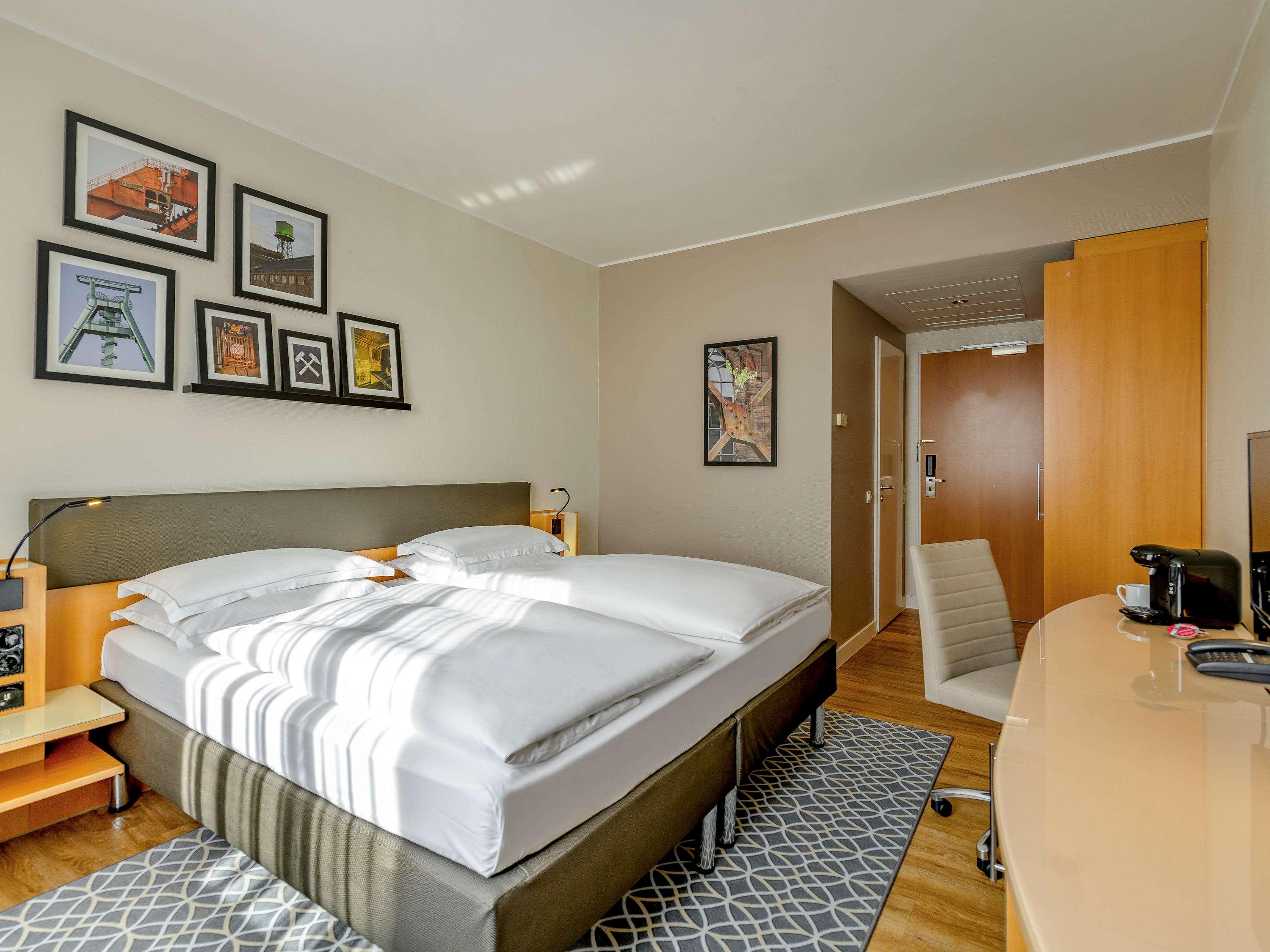 Double or Twin Standard