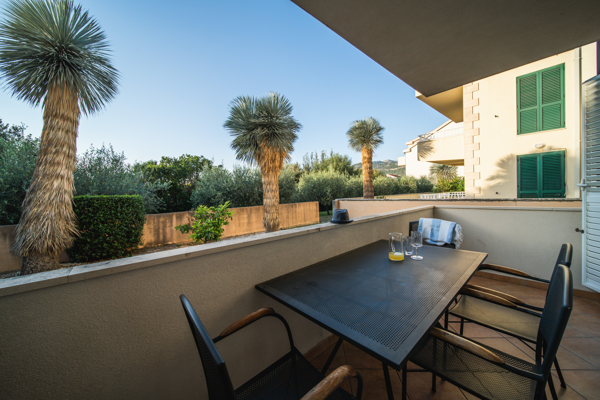 Apartment Capacity 6