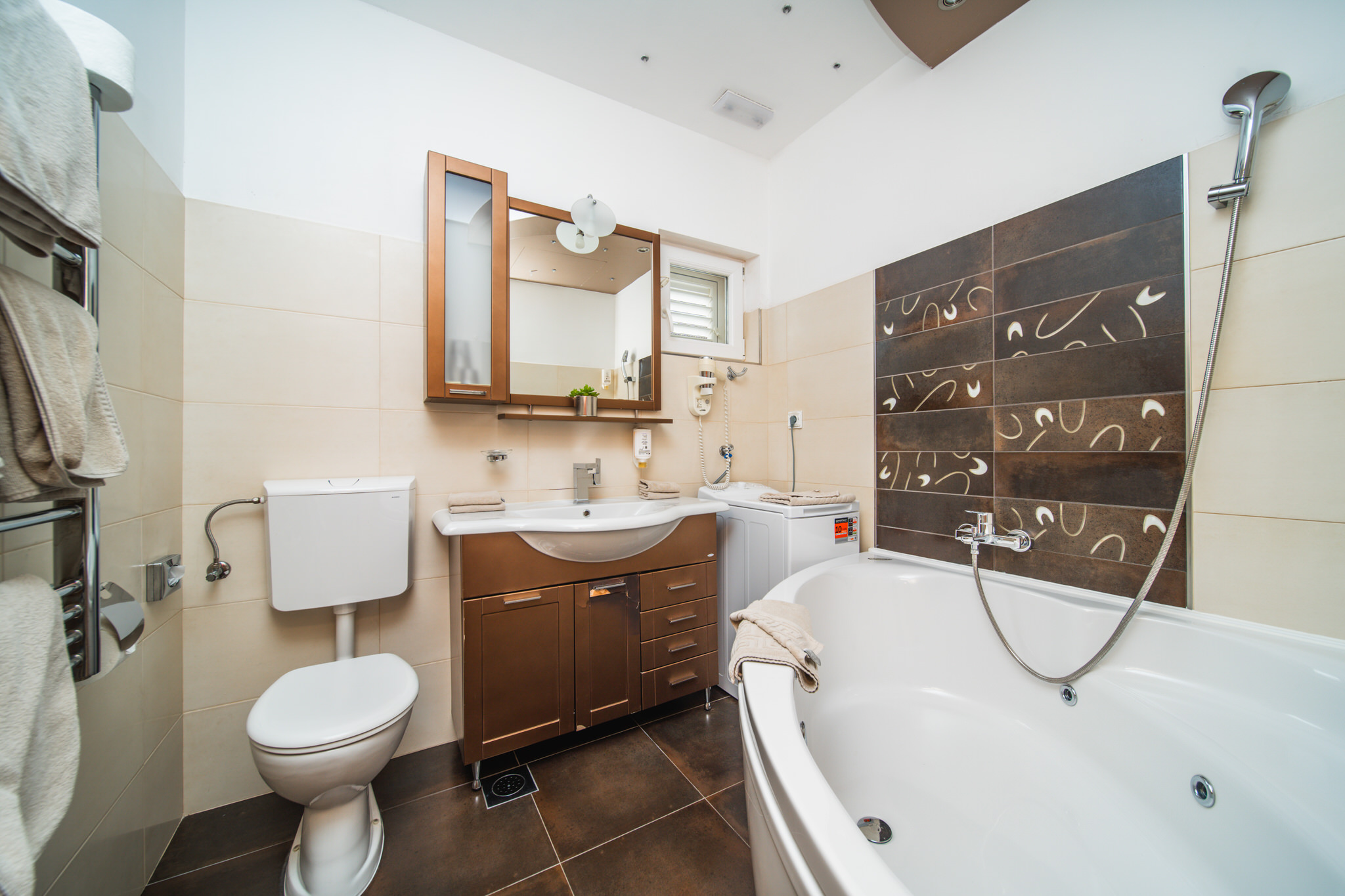 Apartment Deluxe Two Bedroom