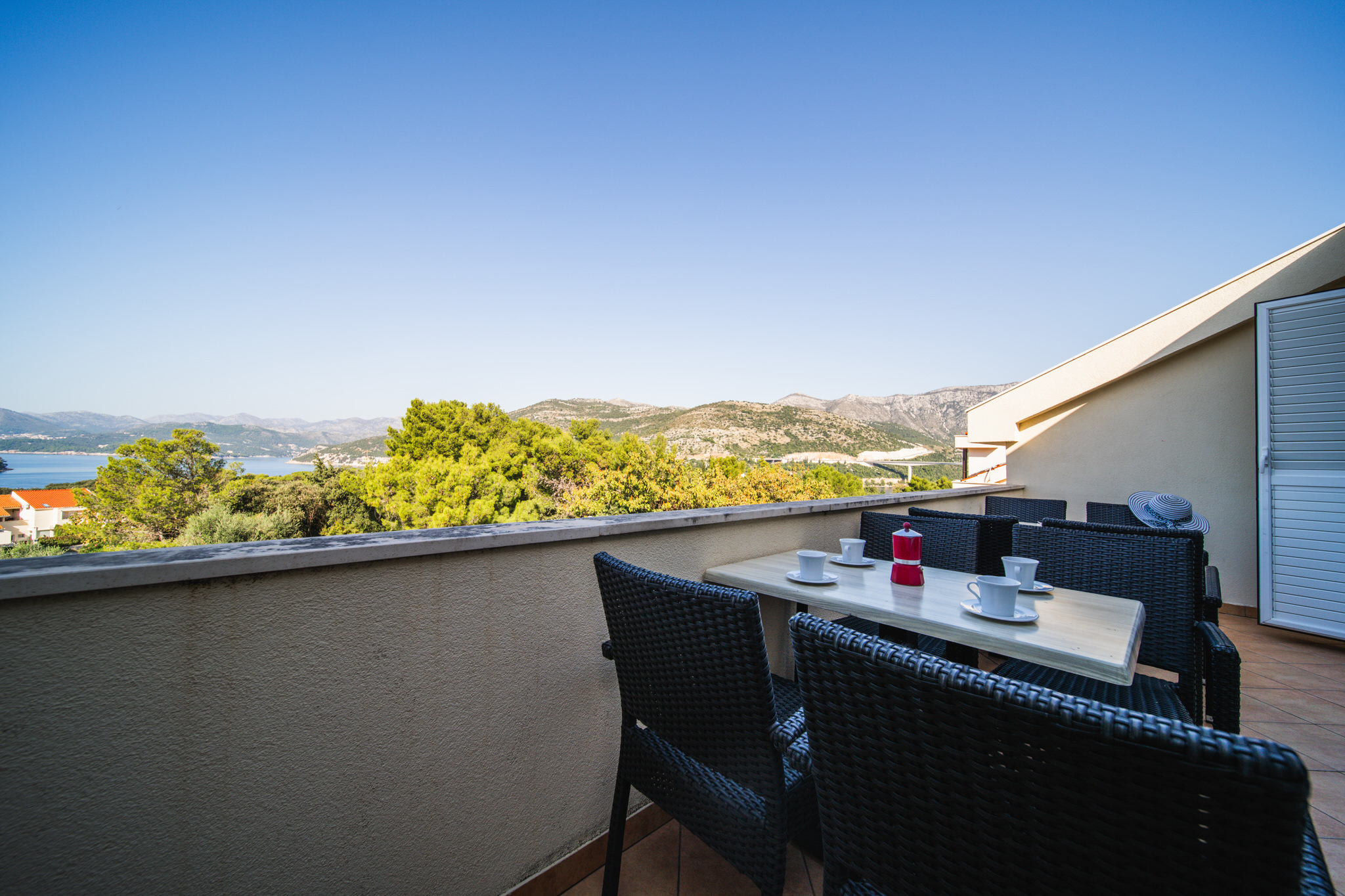 Apartment Capacity 8