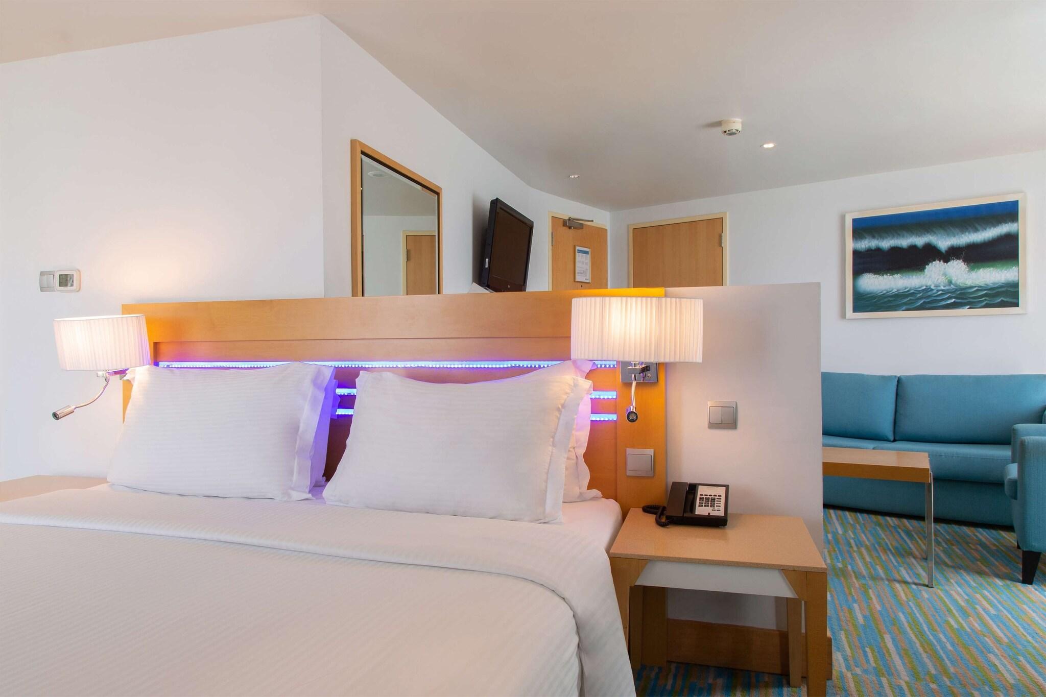 Junior Suite King Size Bed