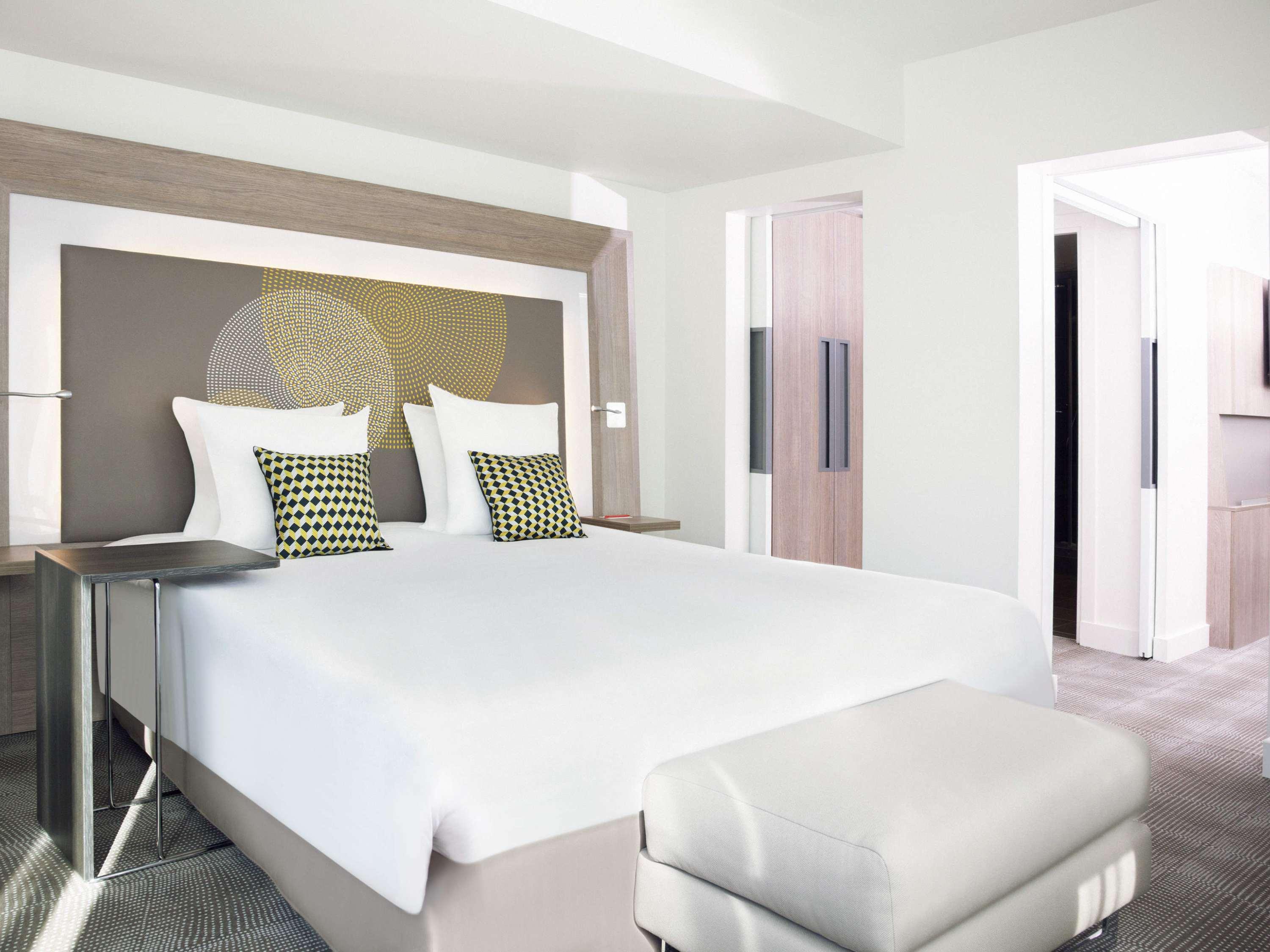 Suite Queen Size Bed