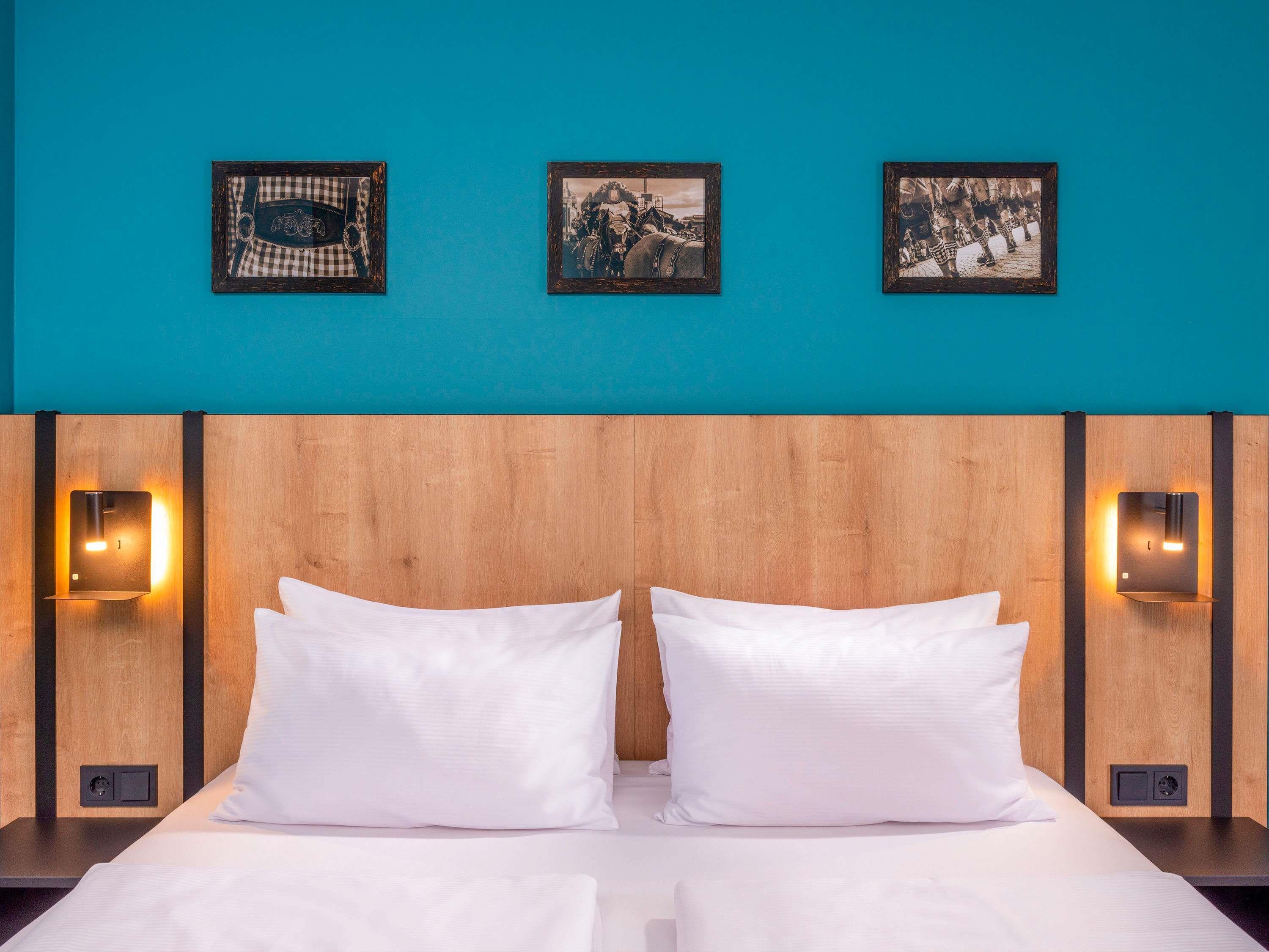 Double Business Queen Bed