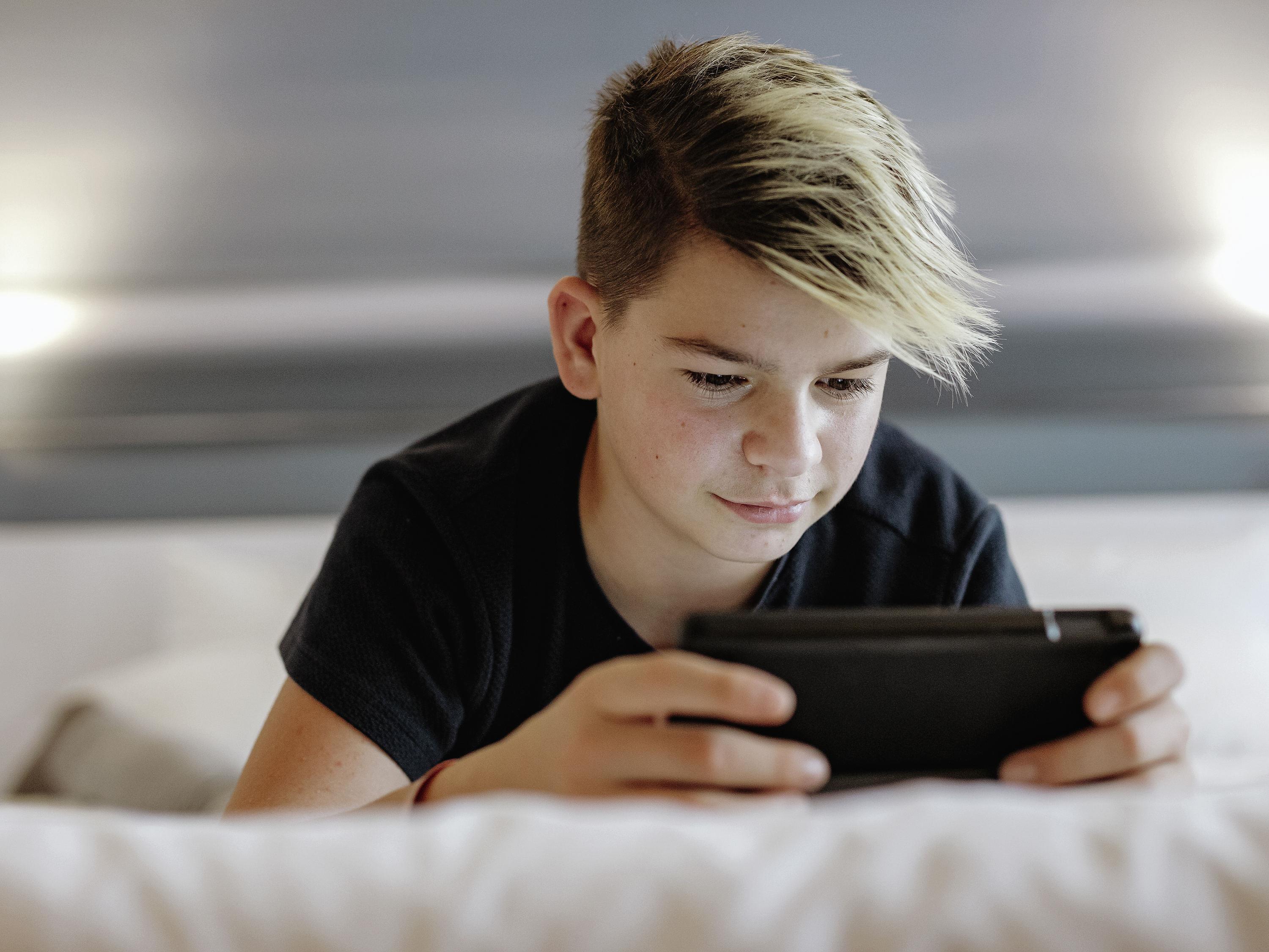 Double Queen Size Bed