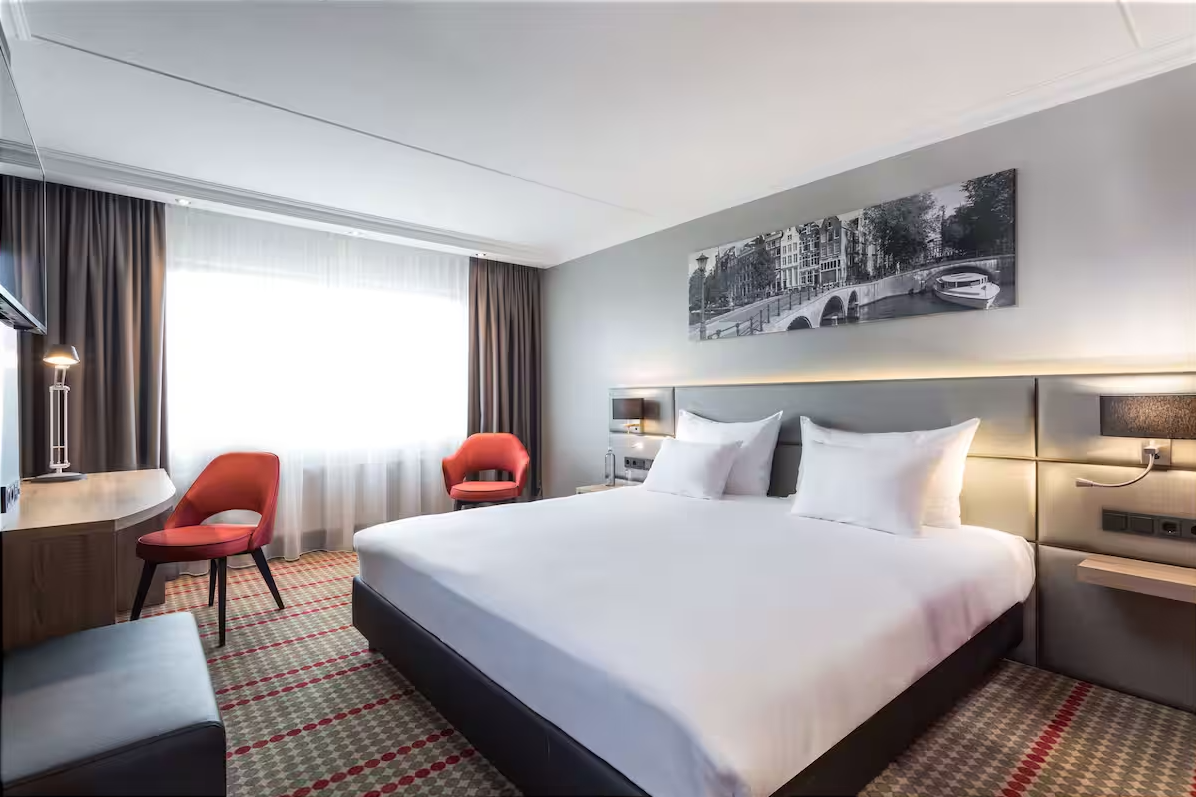 Double Queen Size Bed