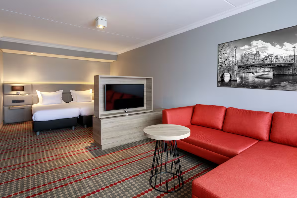 Suite Three Beds