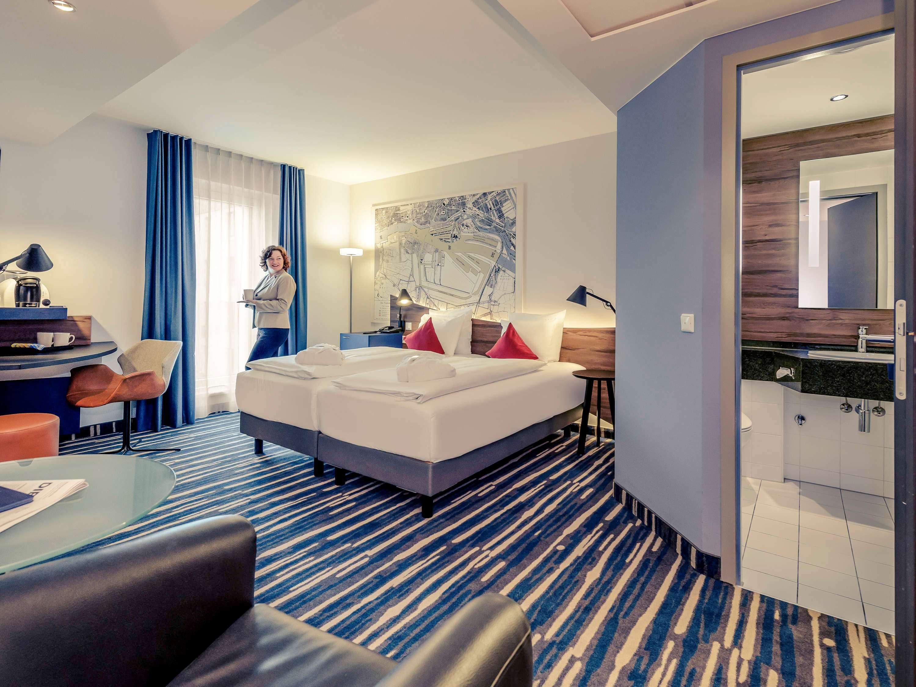 Double King Size Bed