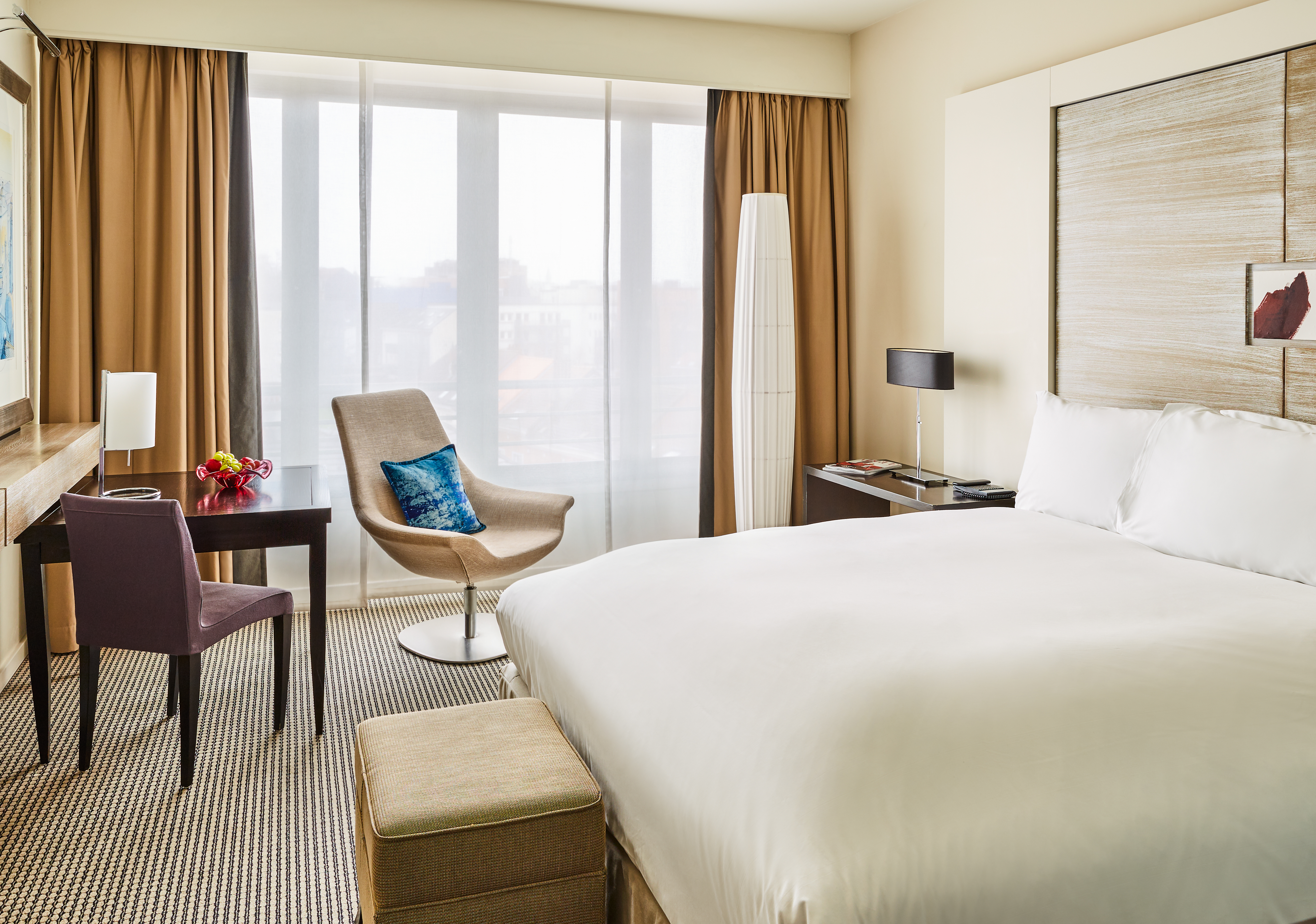 Double Superior Queen Bed