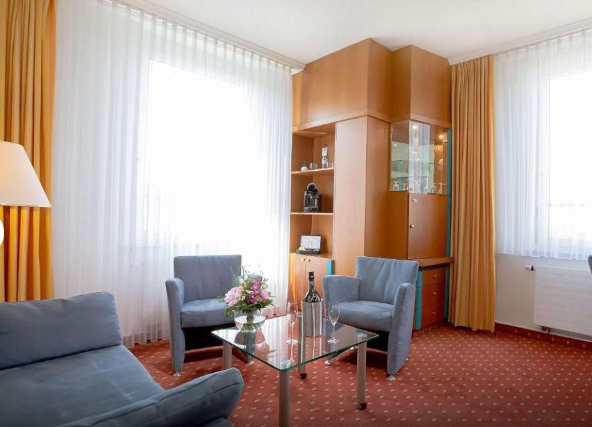 Junior Suite Standard