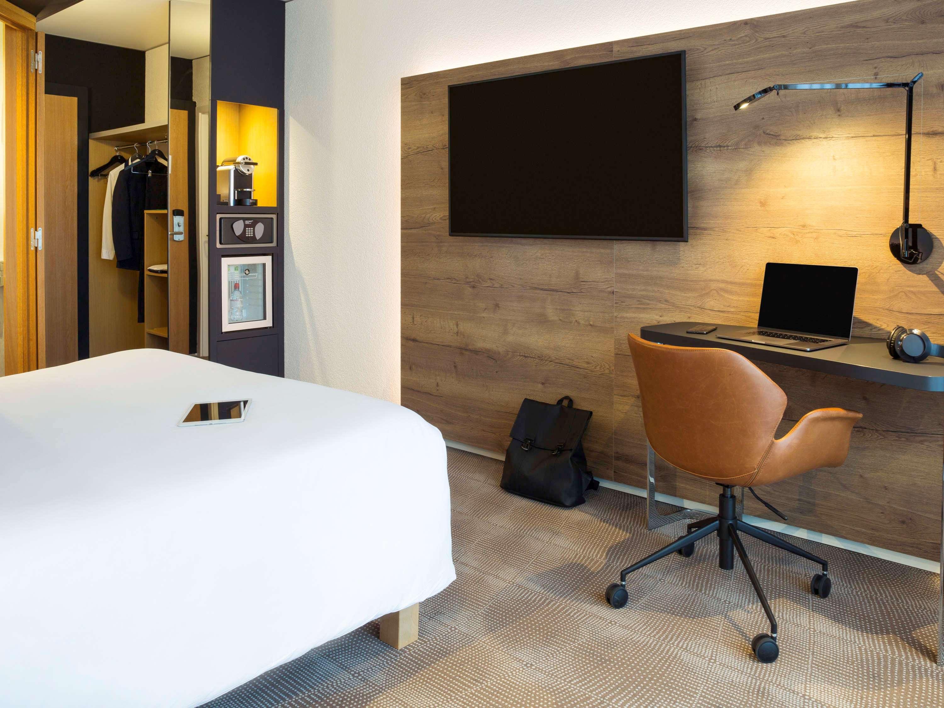 Double Superior City View