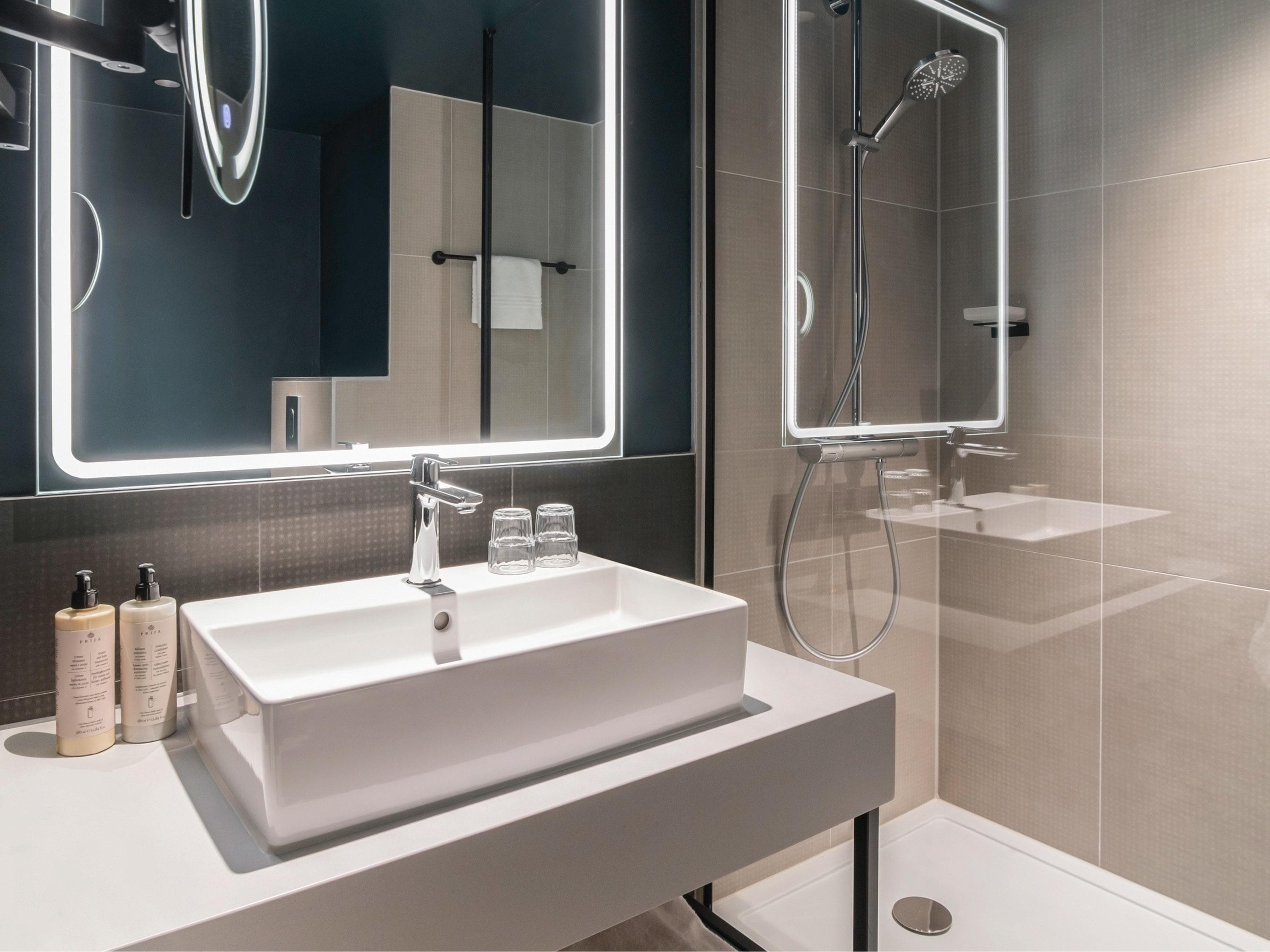 Double Superior with Double Bed