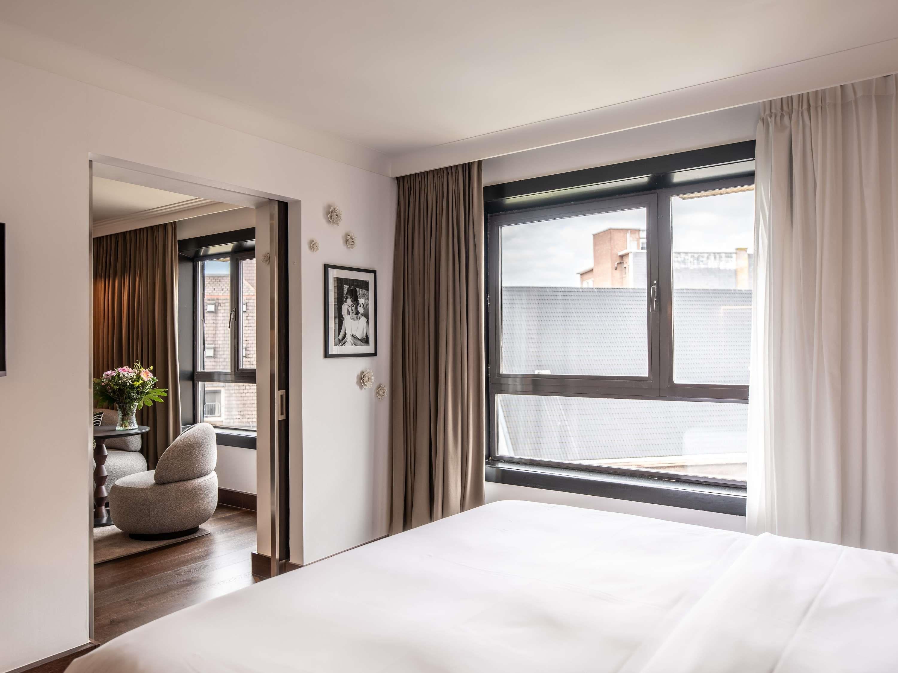 Suite Garden View King Bed