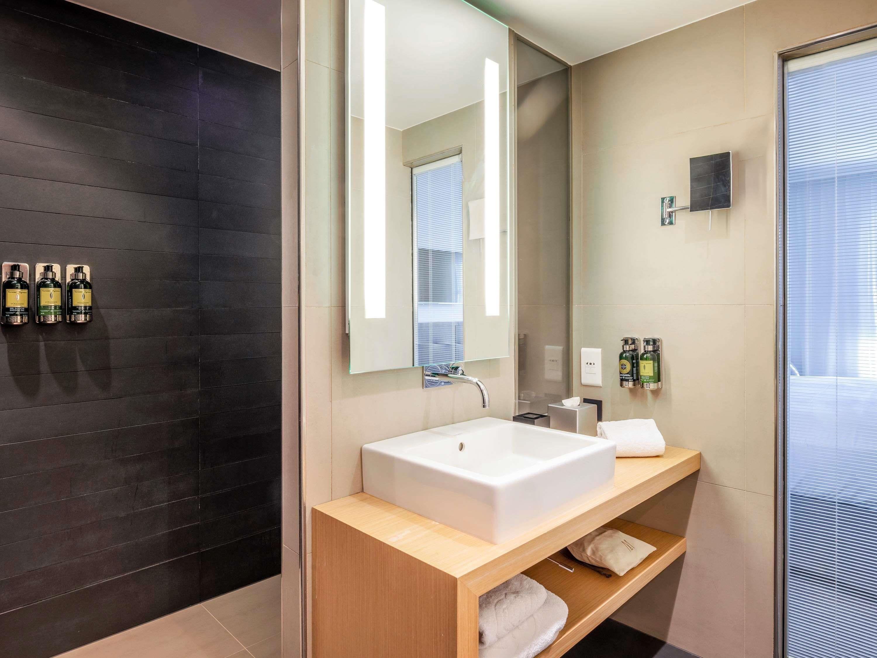 Double Superior King Bed