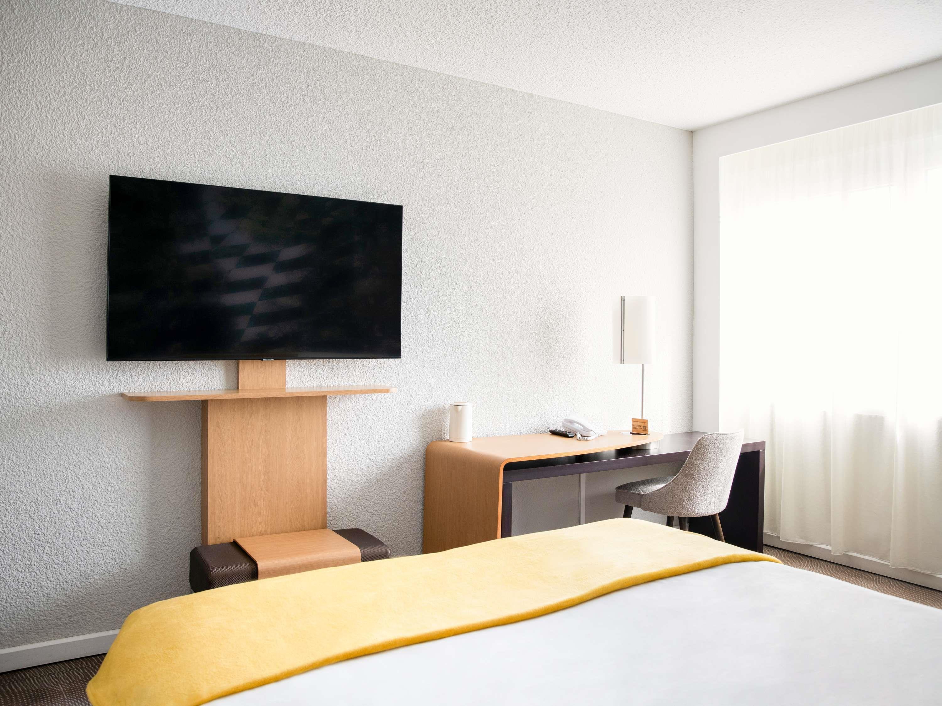 Double Classic Double Bed