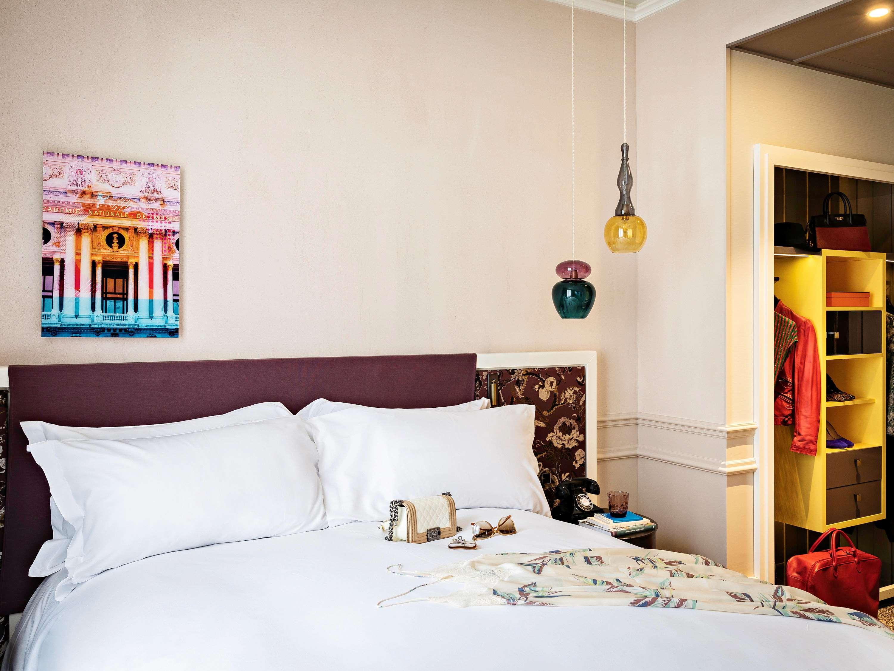 Junior Suite Premium King Bed