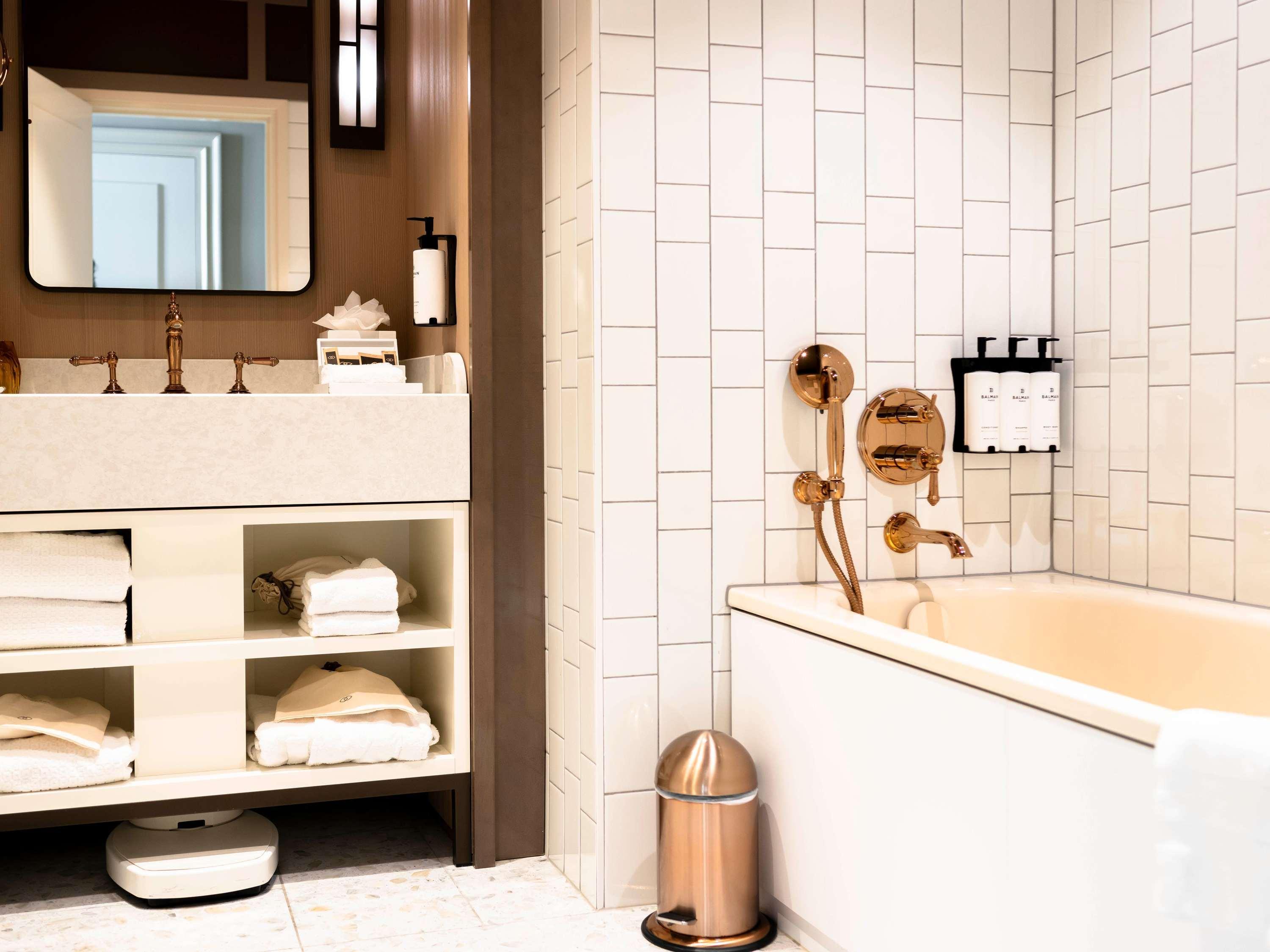 Double Superior with Views