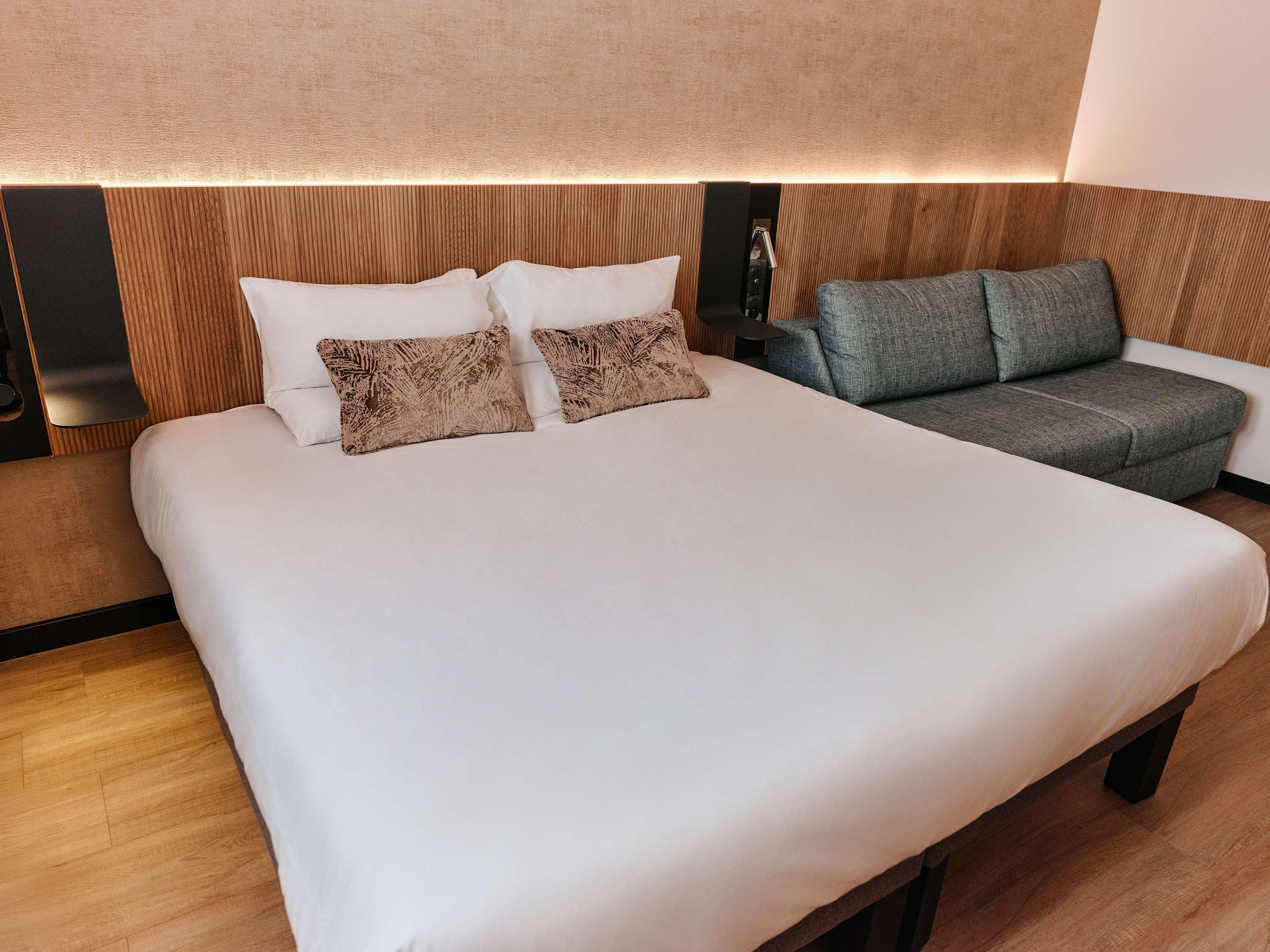 Family Room Classic Double Bed