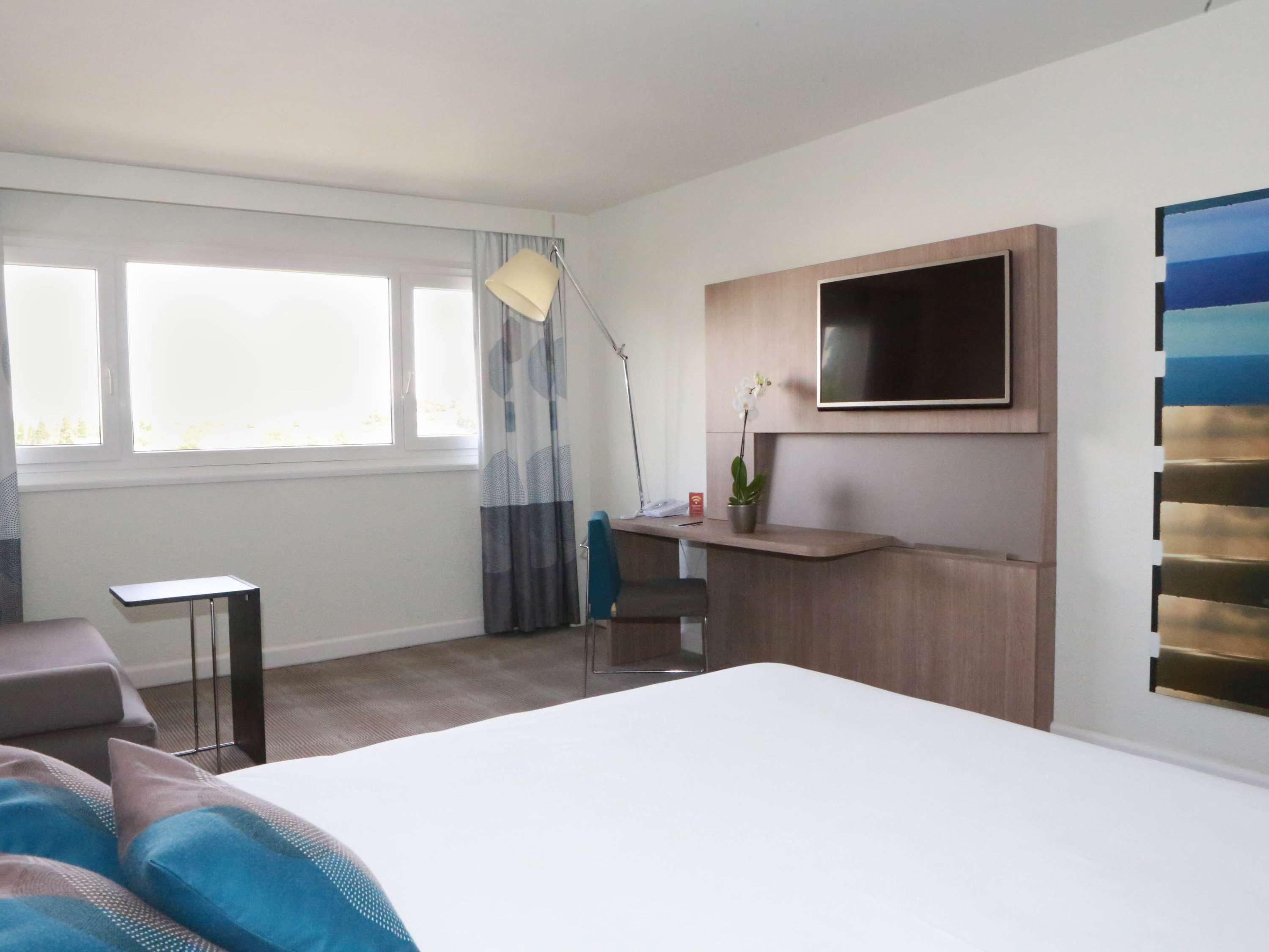 Family Room Superior