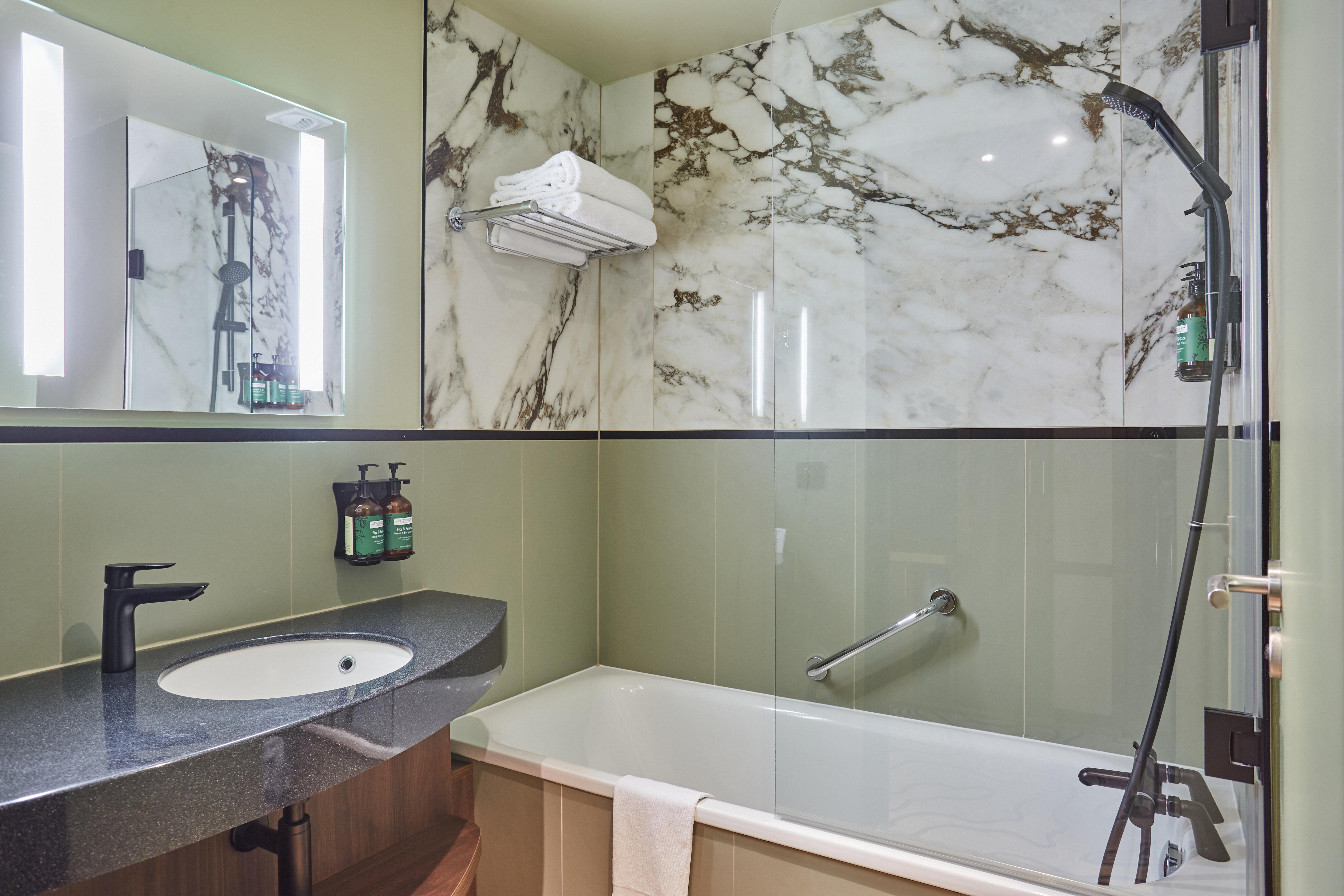 Double King Size Bed