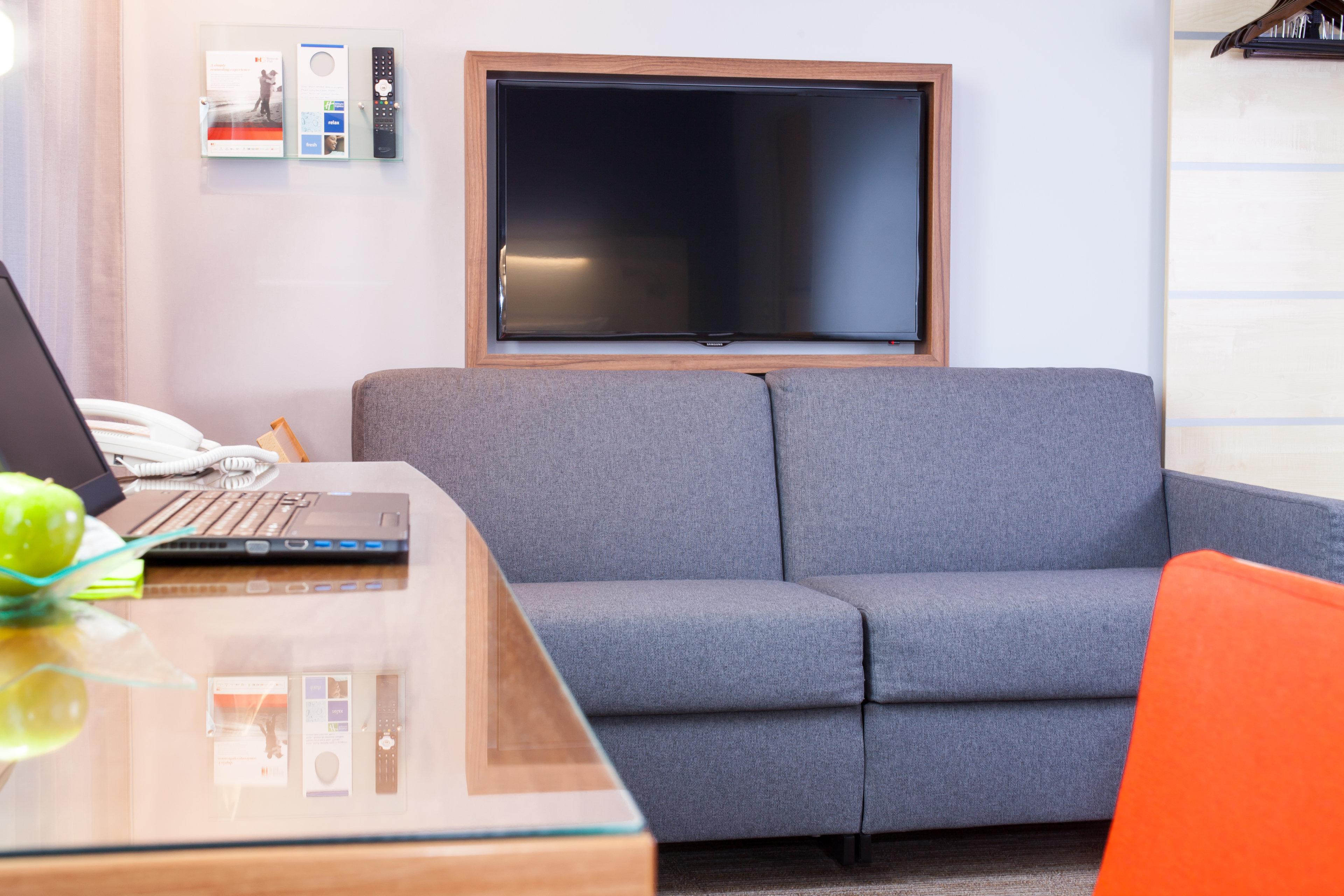 Suite Queen Size Bed