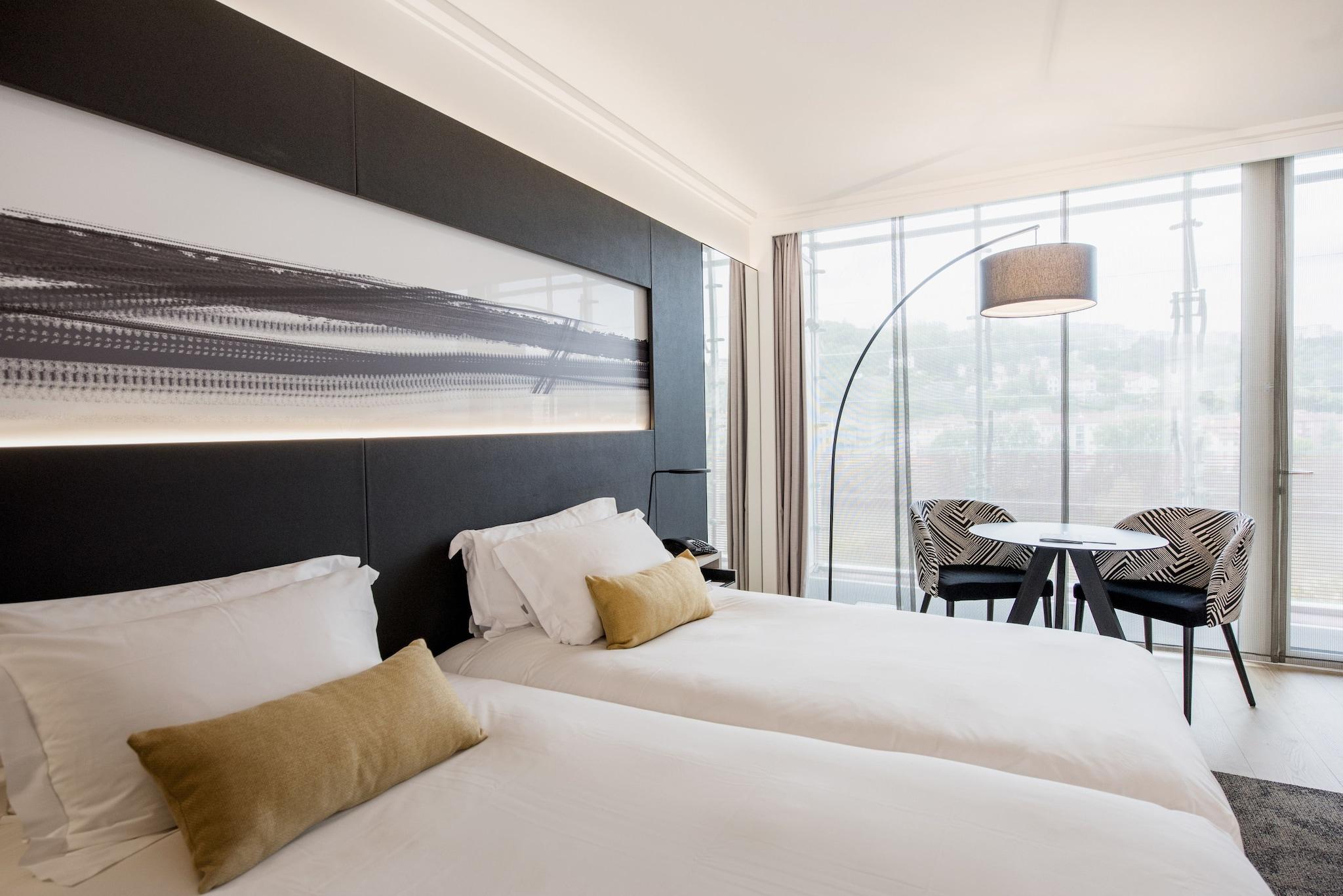 Double Executive King Bed