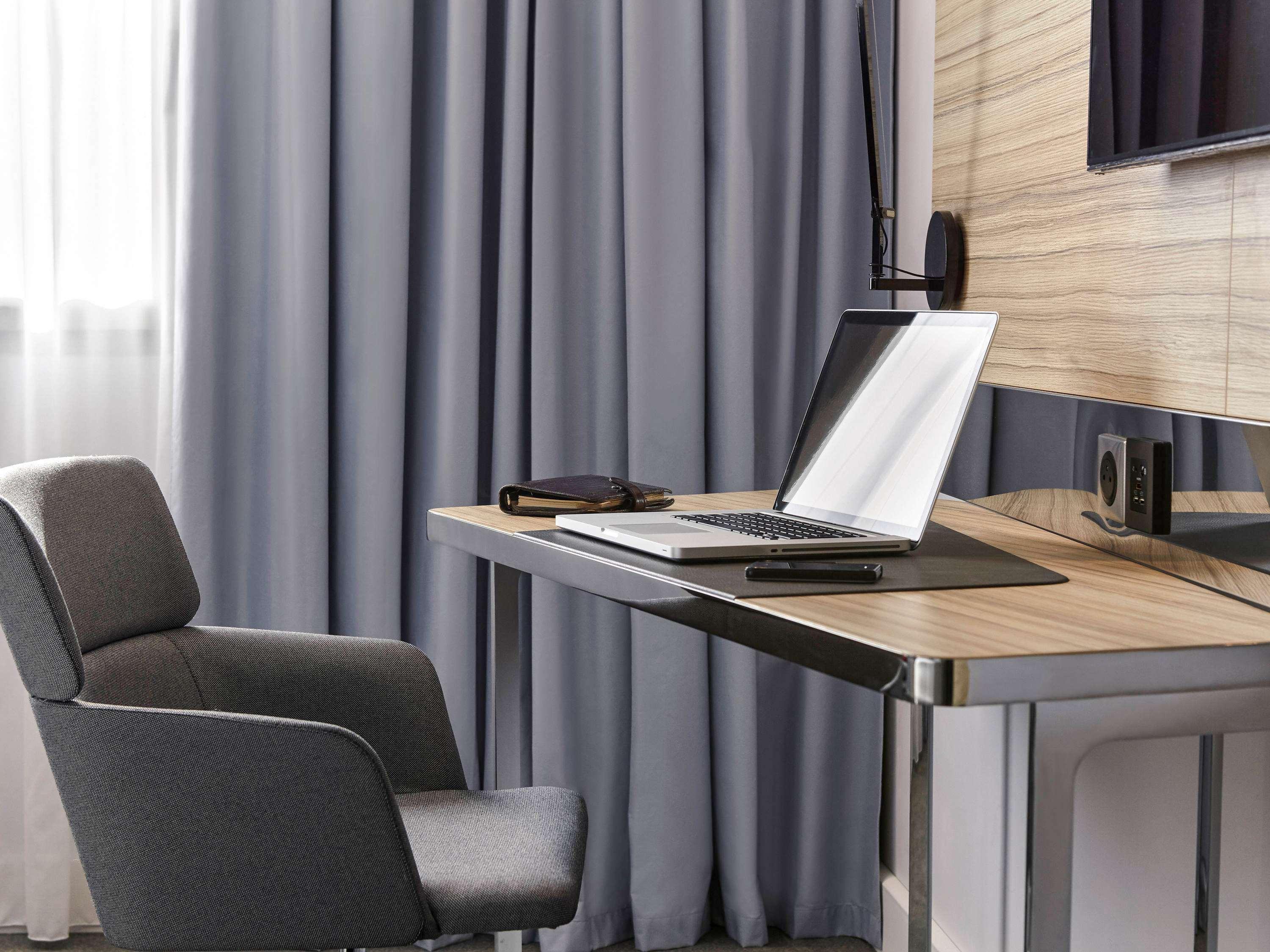 Family Room Superior