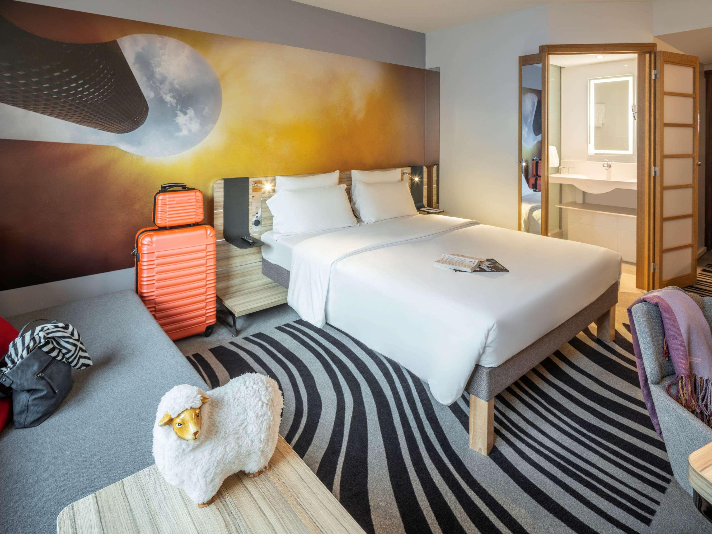 Family Room Superior