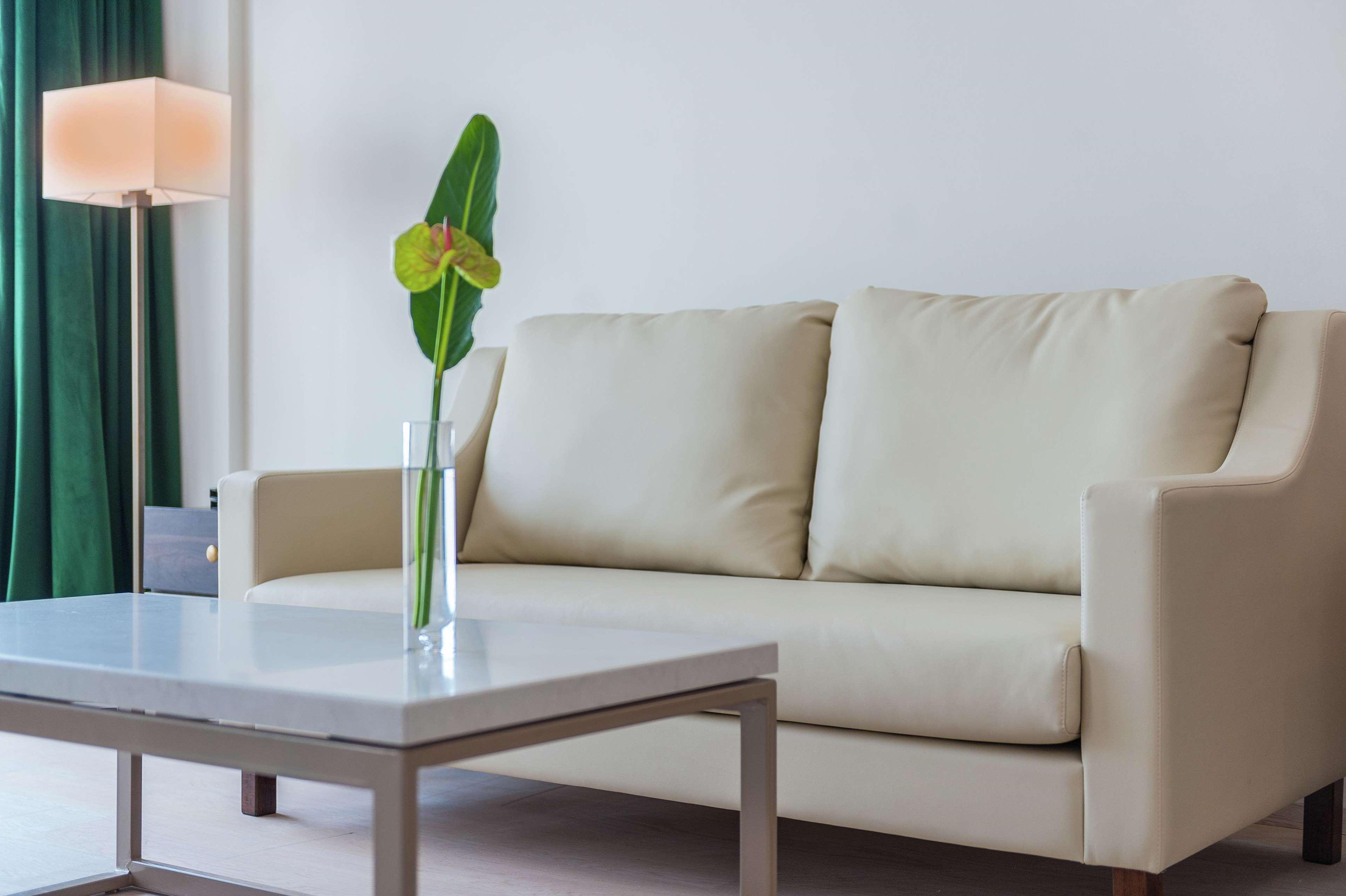 Junior Suite King Size Bed