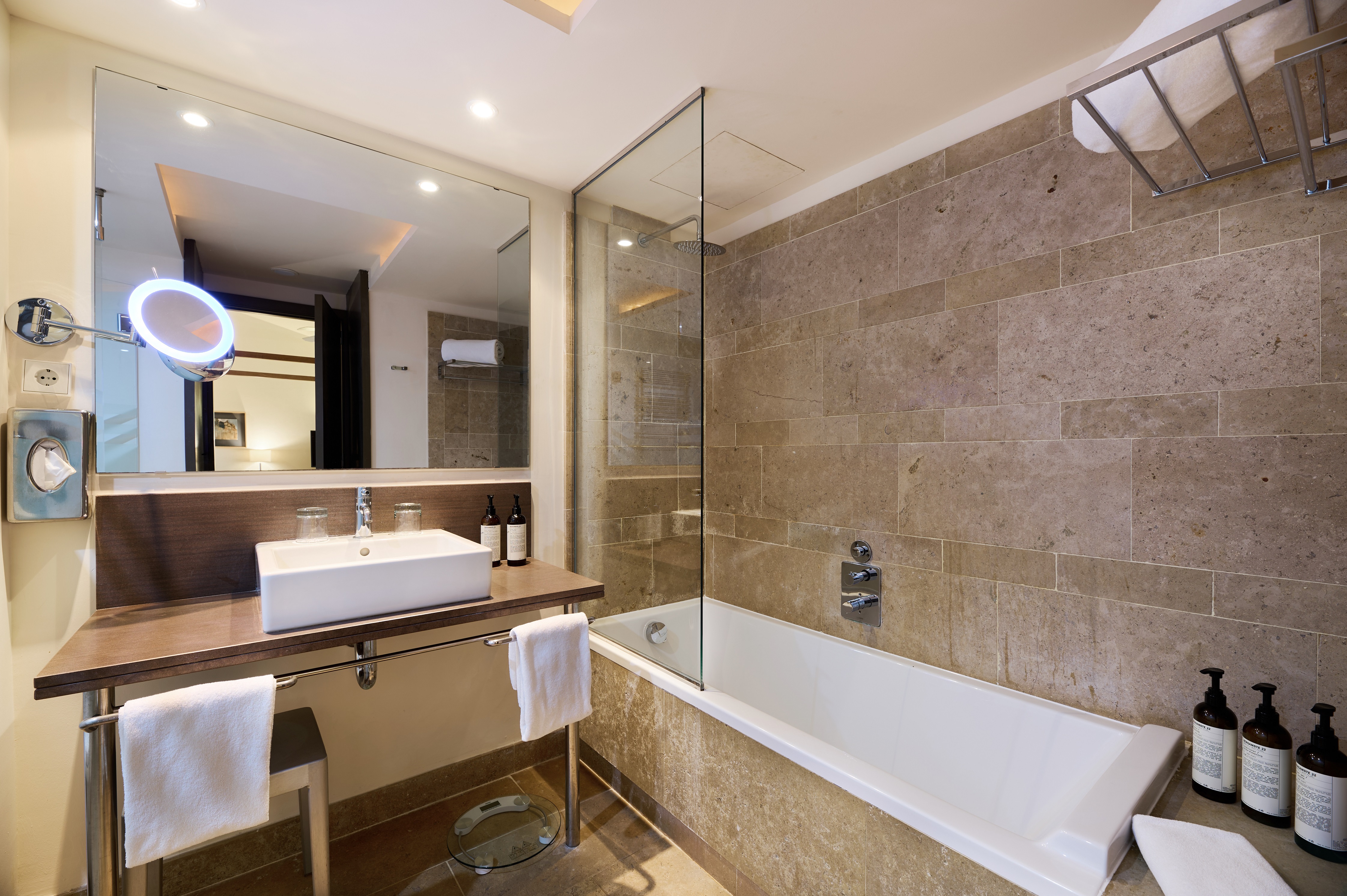 Double Single Deluxe