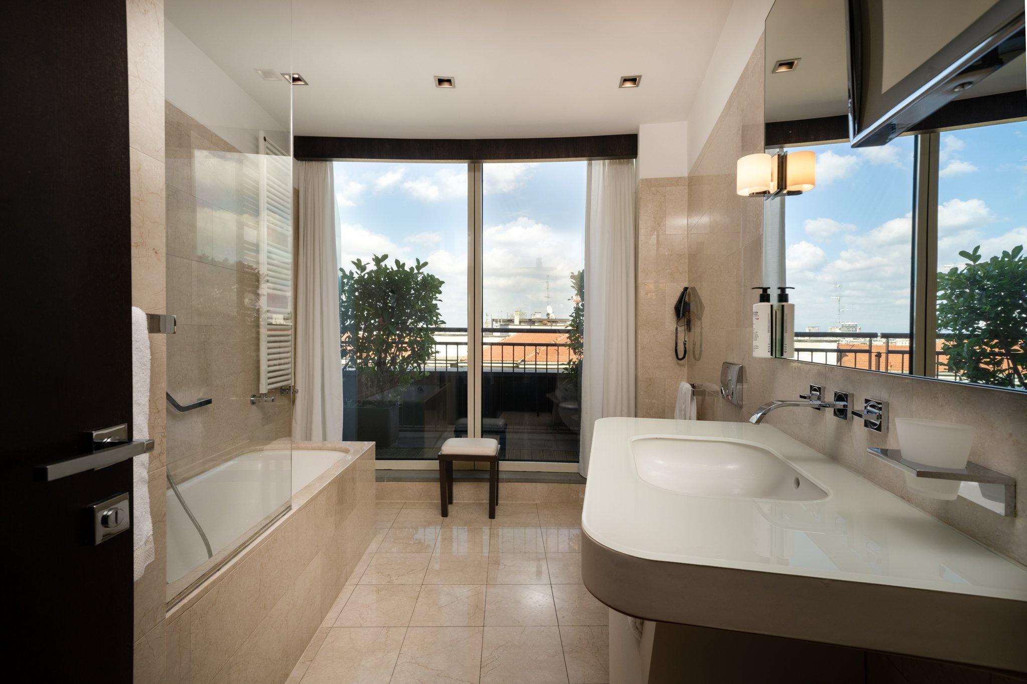 Double Premium King Bed