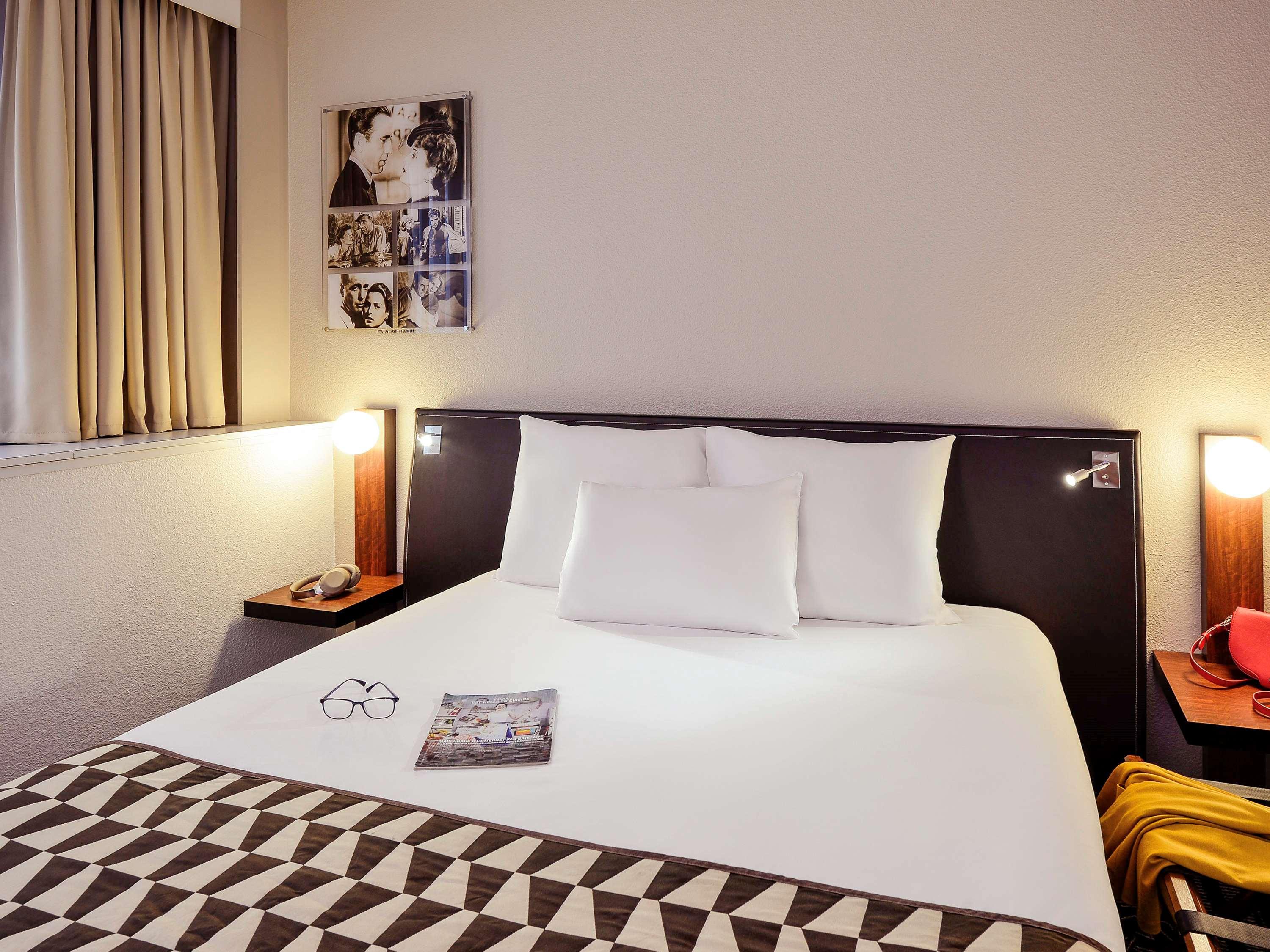 Double Classic Double Bed