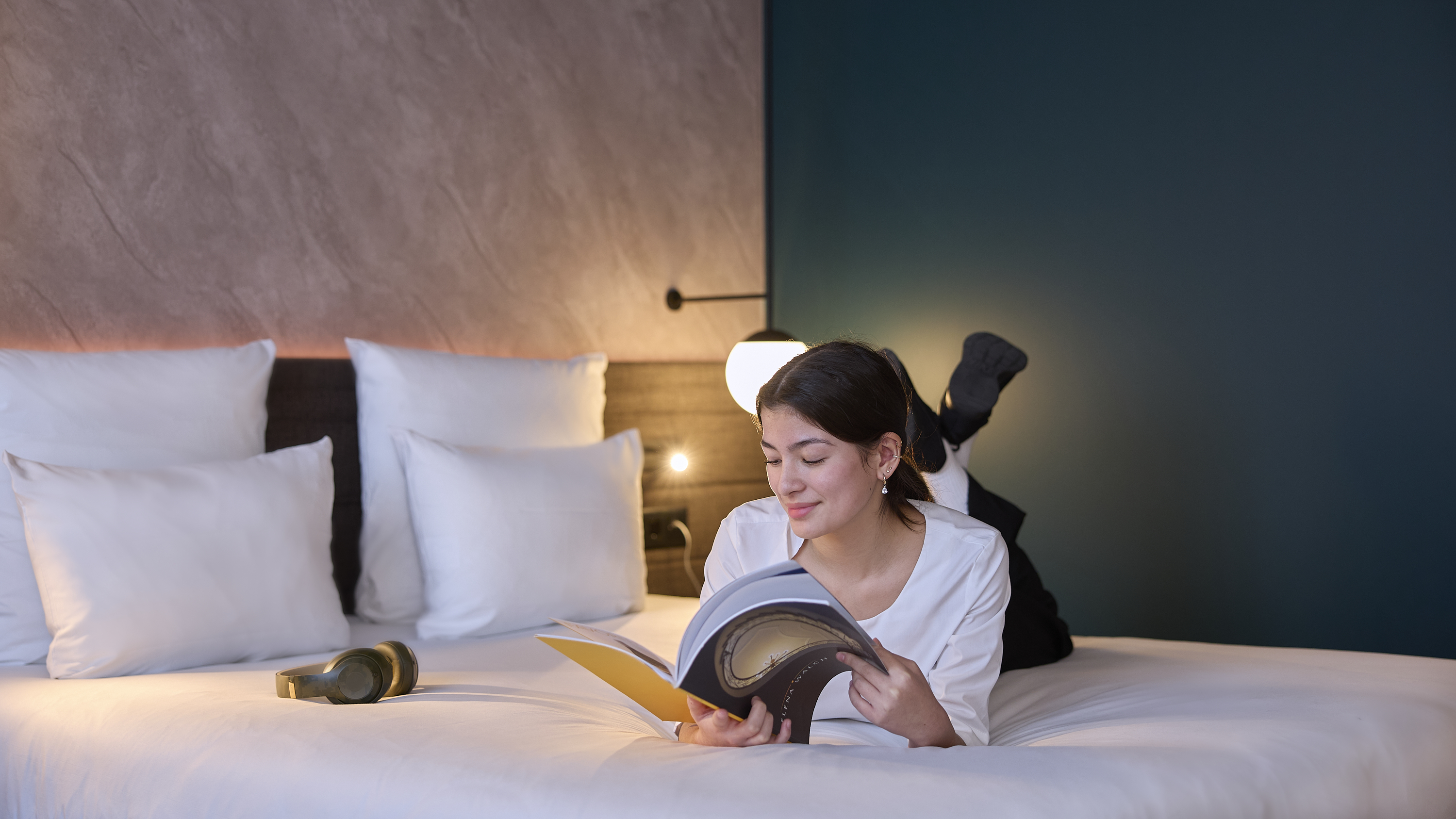 Double Superior Queen Bed