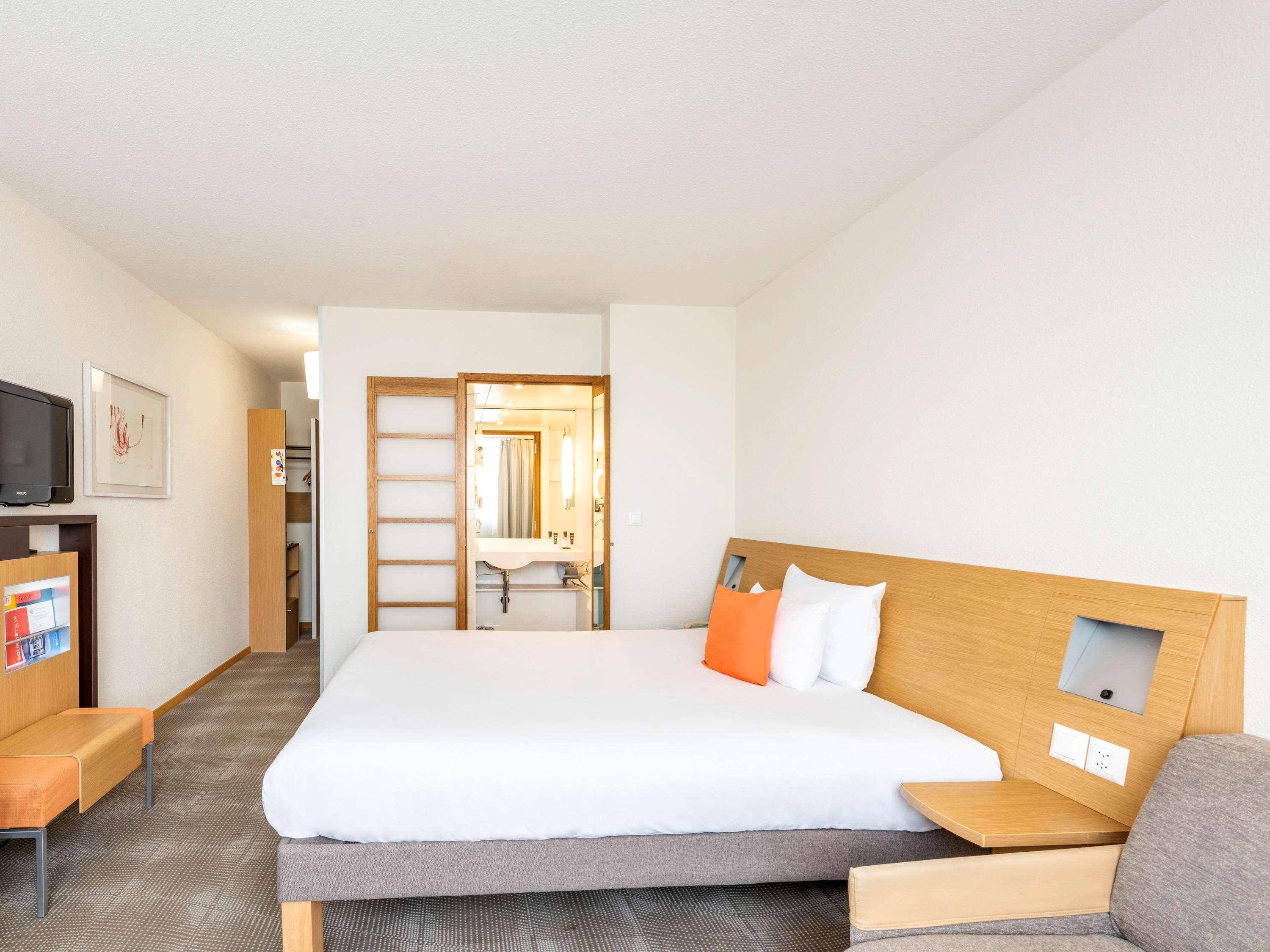 Double Superior Queen Bed